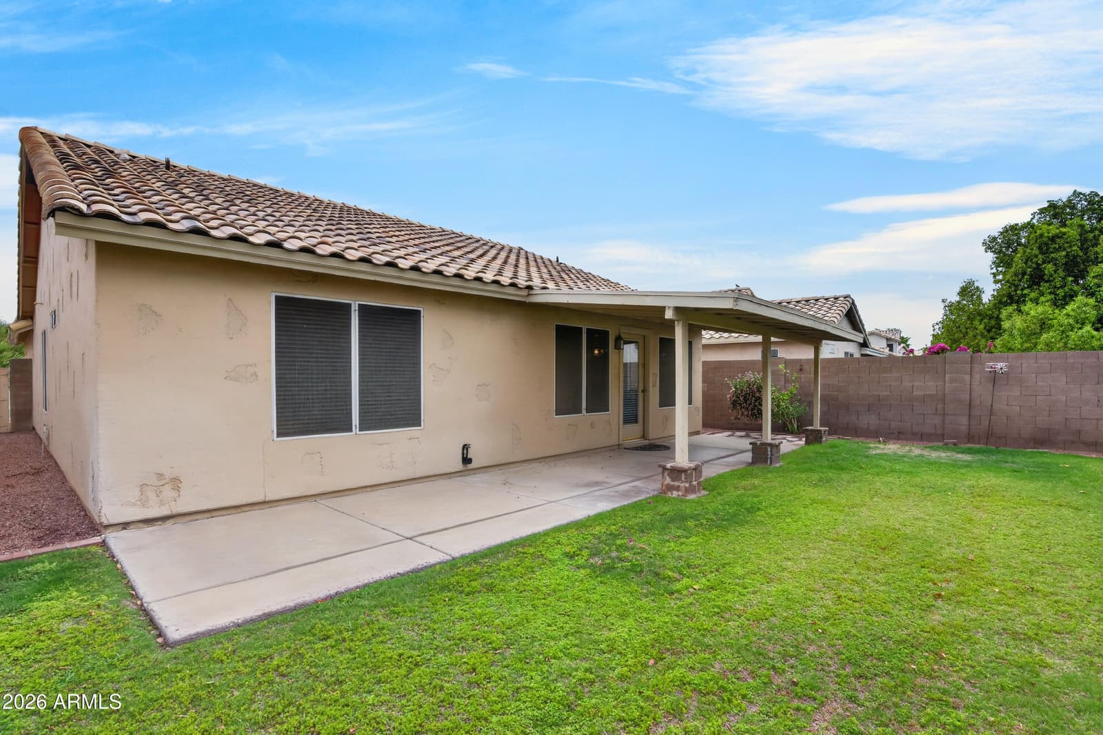 7439 W LOUISE Drive, Glendale, AZ 85310 — photo 37 of 46