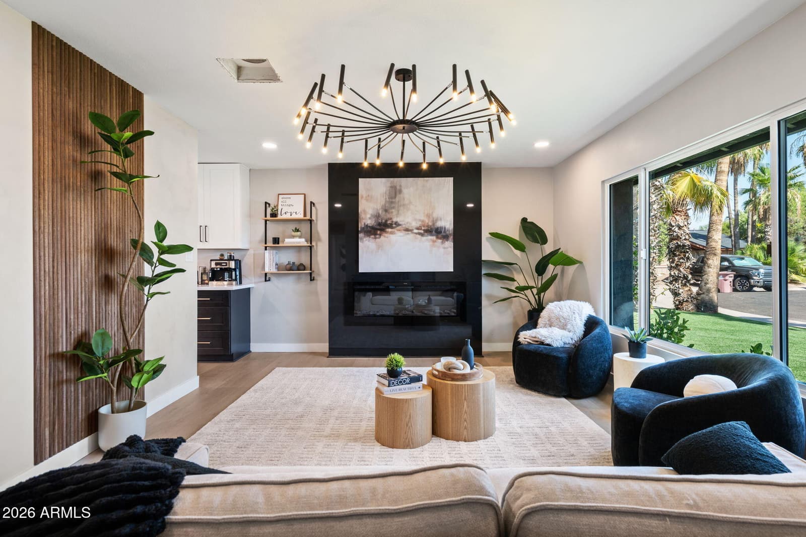 8326 E VALLEY VIEW Road, Scottsdale, AZ 85250 — photo 4 of 54