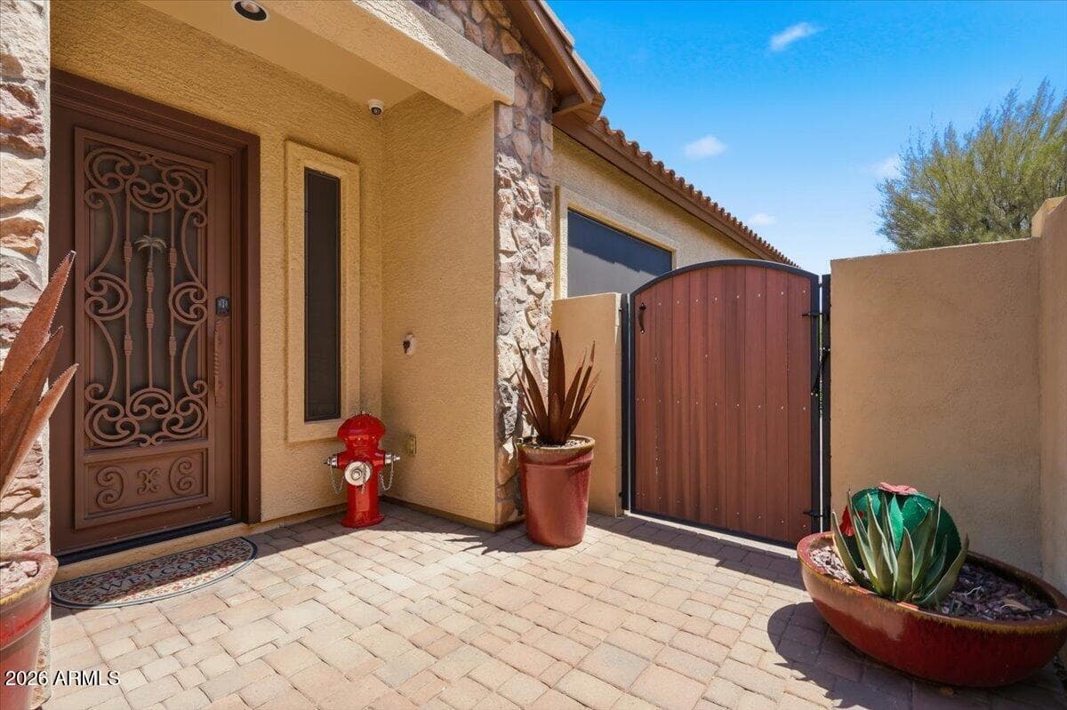 8513 E INDIGO Street, Mesa, AZ 85207 — photo 3 of 44