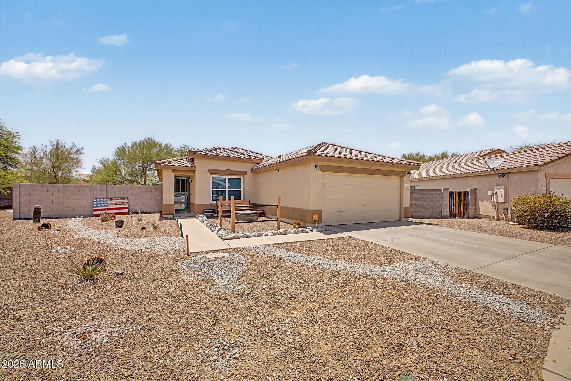 581 W JARDIN Loop, Casa Grande, AZ 85122 — photo 2 of 22