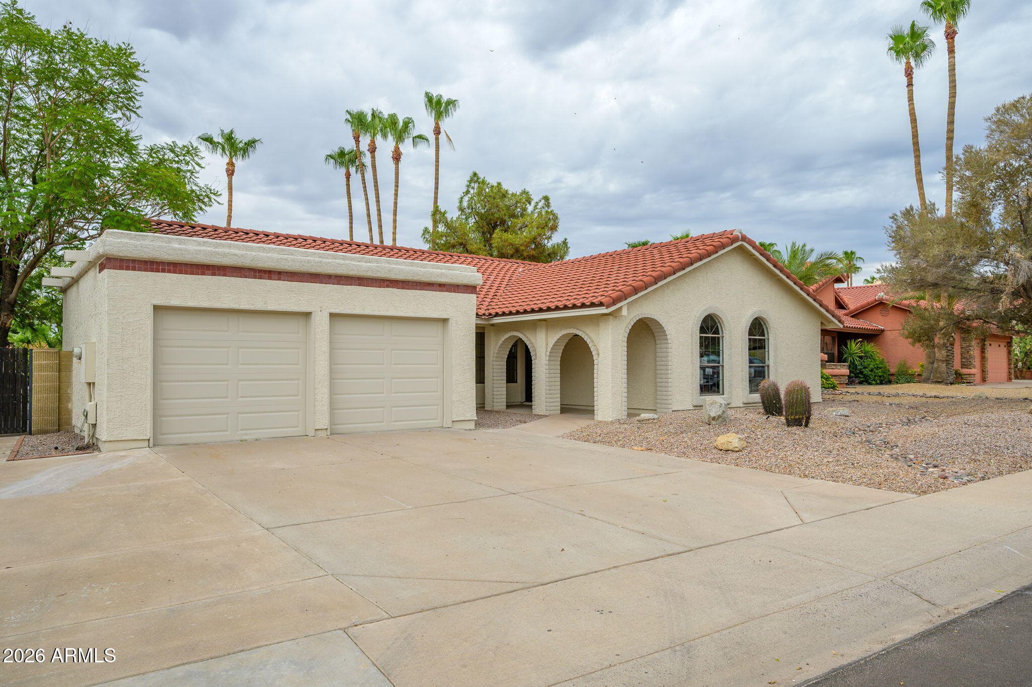 3907 E COCONINO Street, Phoenix, AZ 85044 — photo 2 of 35