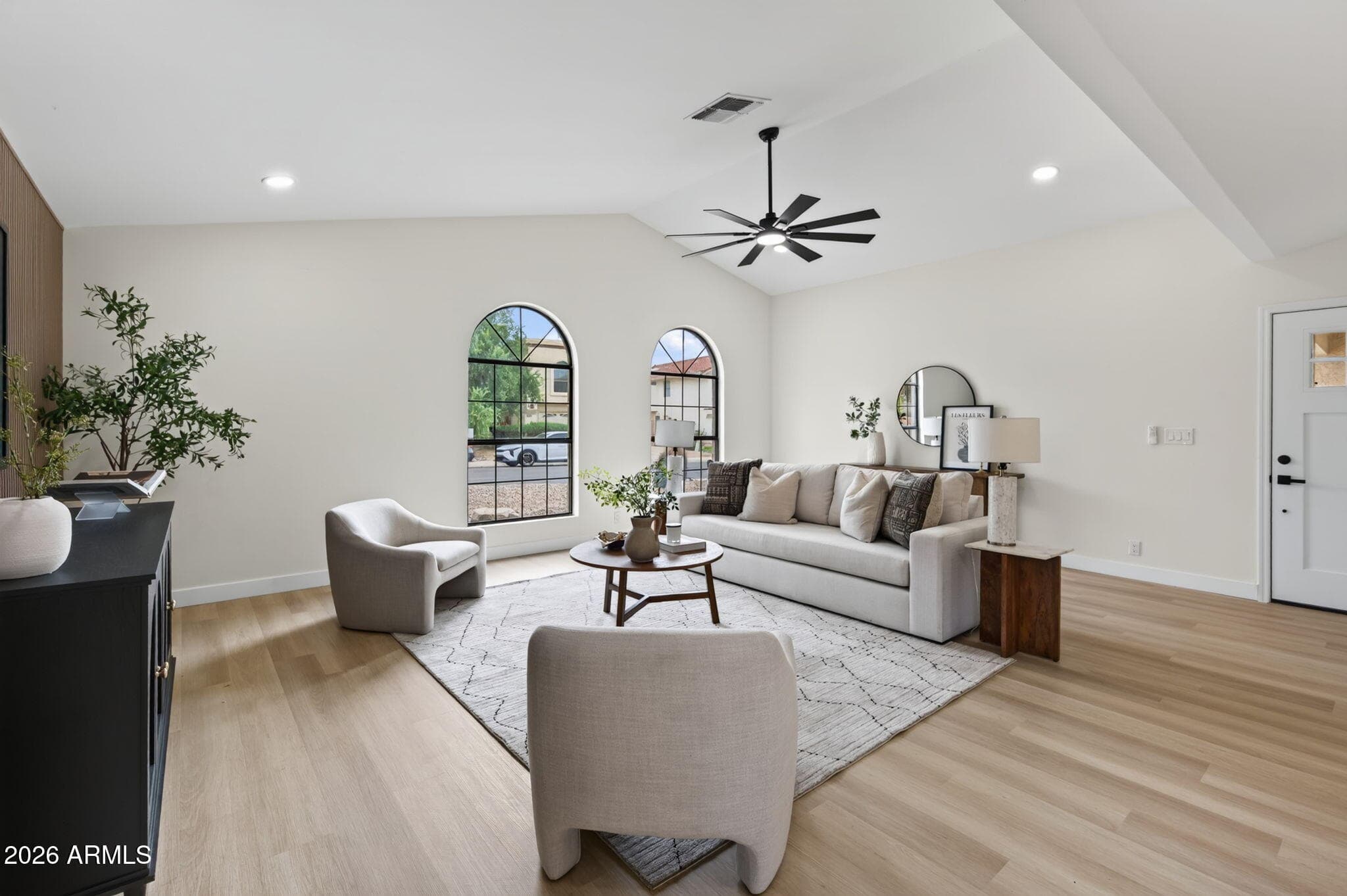 3907 E COCONINO Street, Phoenix, AZ 85044 — photo 5 of 35
