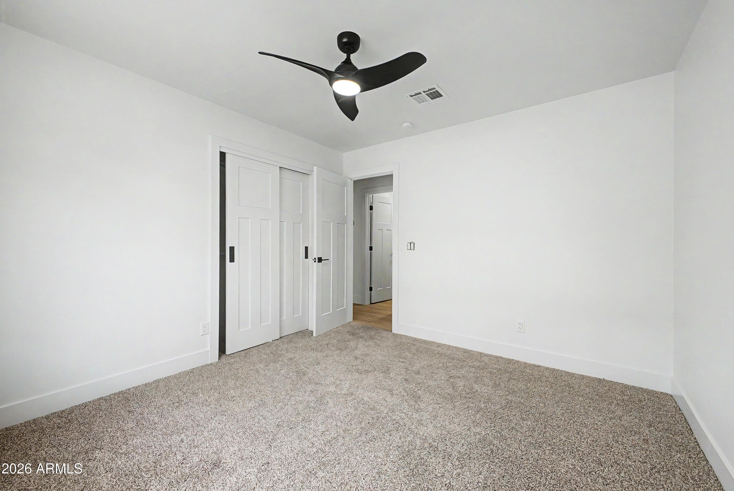 6002 E WINCHCOMB Drive, Scottsdale, AZ 85254 — photo 27 of 35