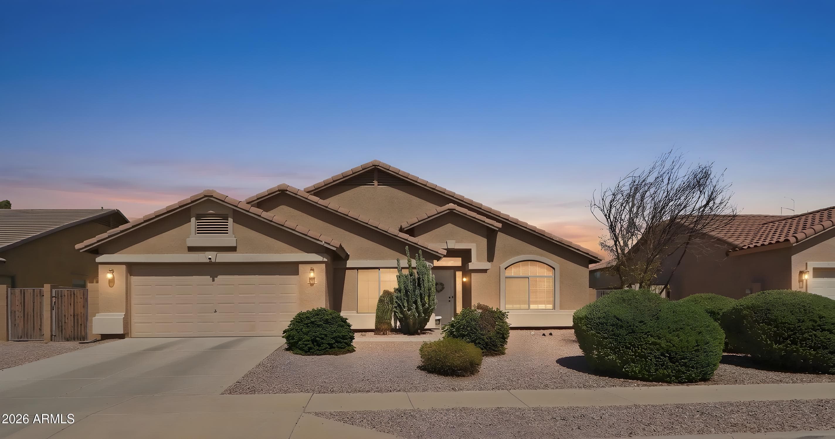 4217 S 76TH Lane, Phoenix, AZ 85043 — photo 1 of 34