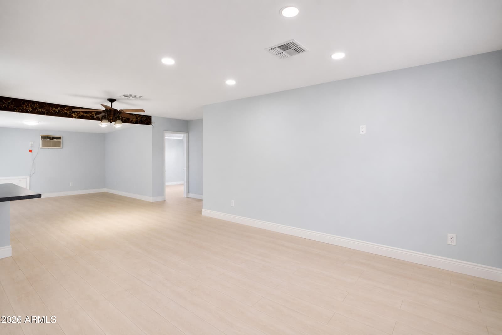 917 N 95TH Street, Mesa, AZ 85207 — photo 5 of 33