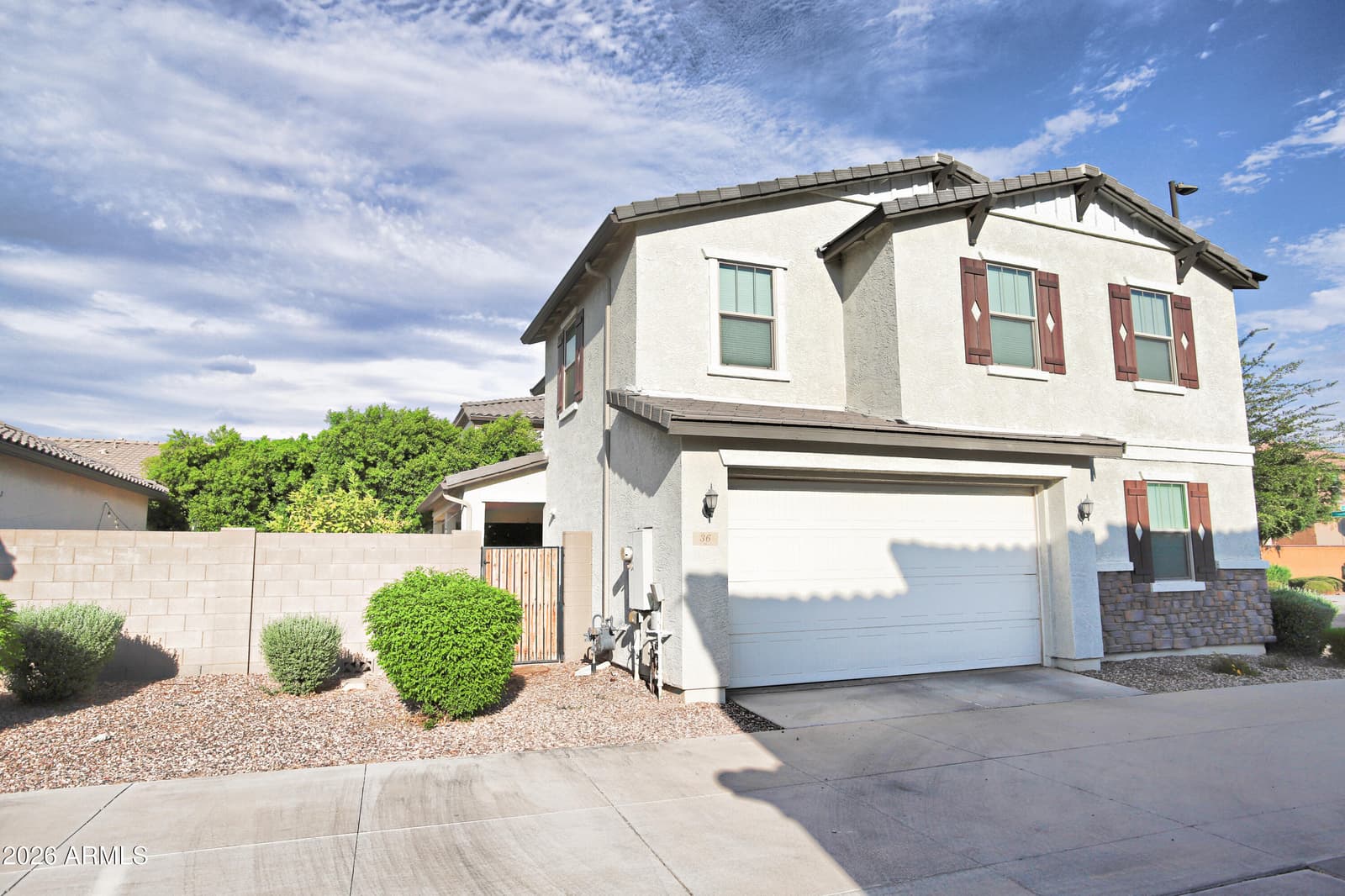36 E CONSTITUTION Drive, Gilbert, AZ 85296 — photo 3 of 51