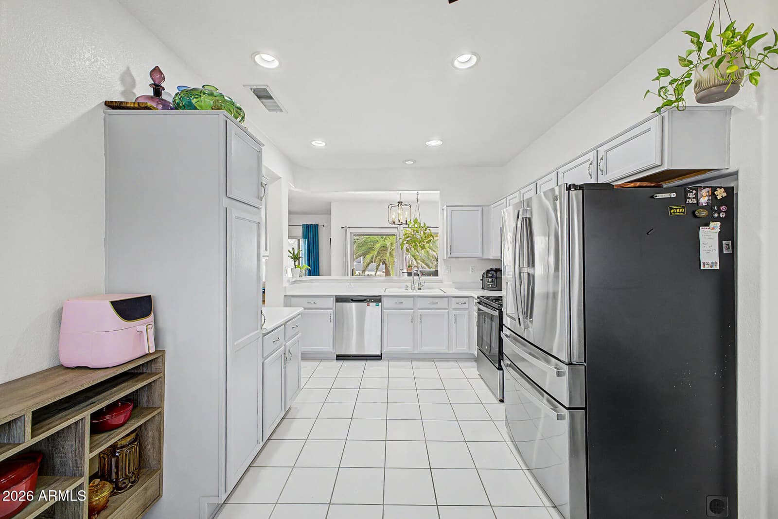 15612 W GRAND CREEK Lane, Surprise, AZ 85374 — photo 14 of 32
