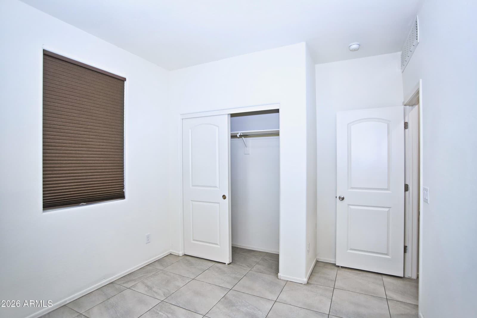 36 E CONSTITUTION Drive, Gilbert, AZ 85296 — photo 17 of 51