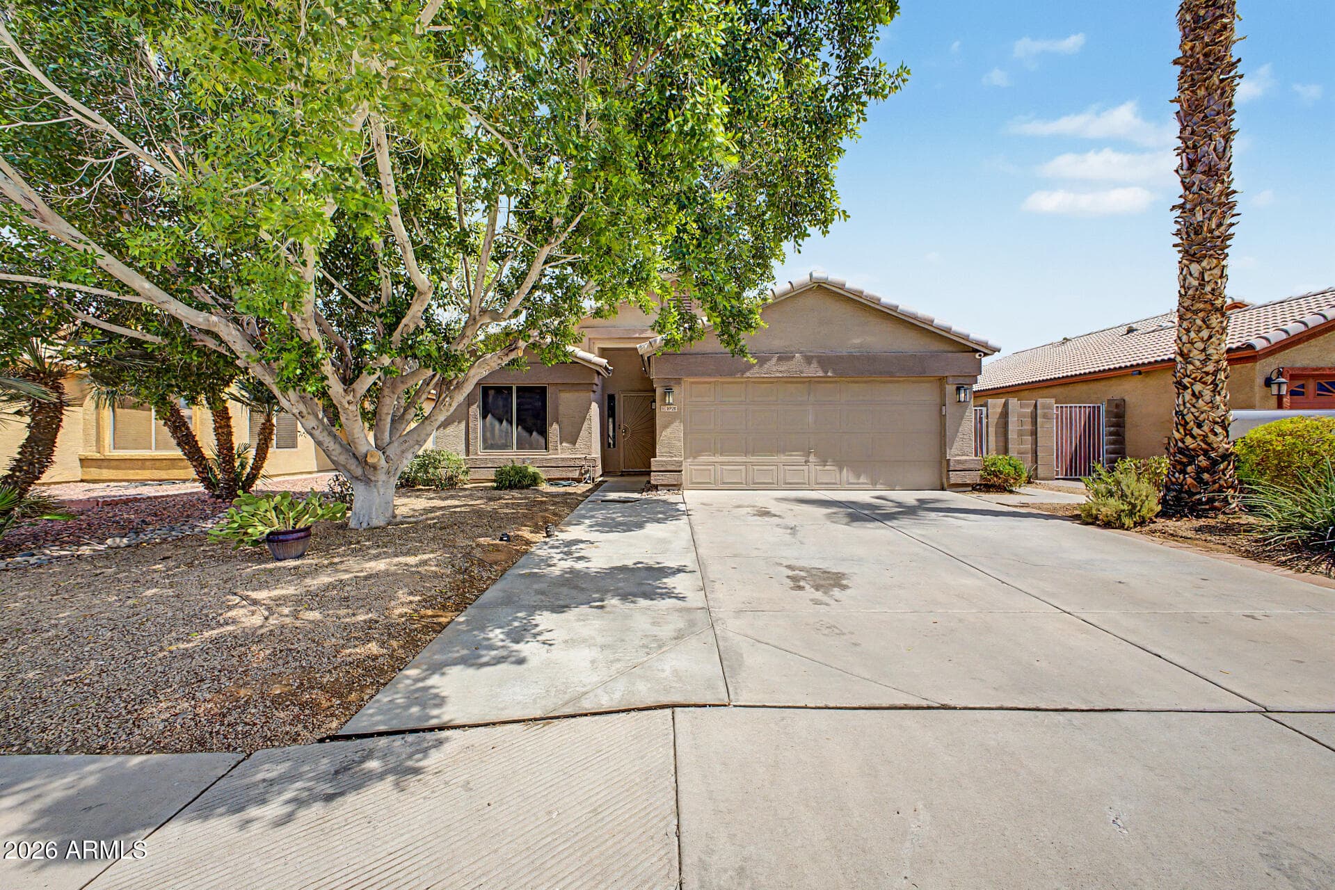 8928 W HARMONY Lane, Peoria, AZ 85382