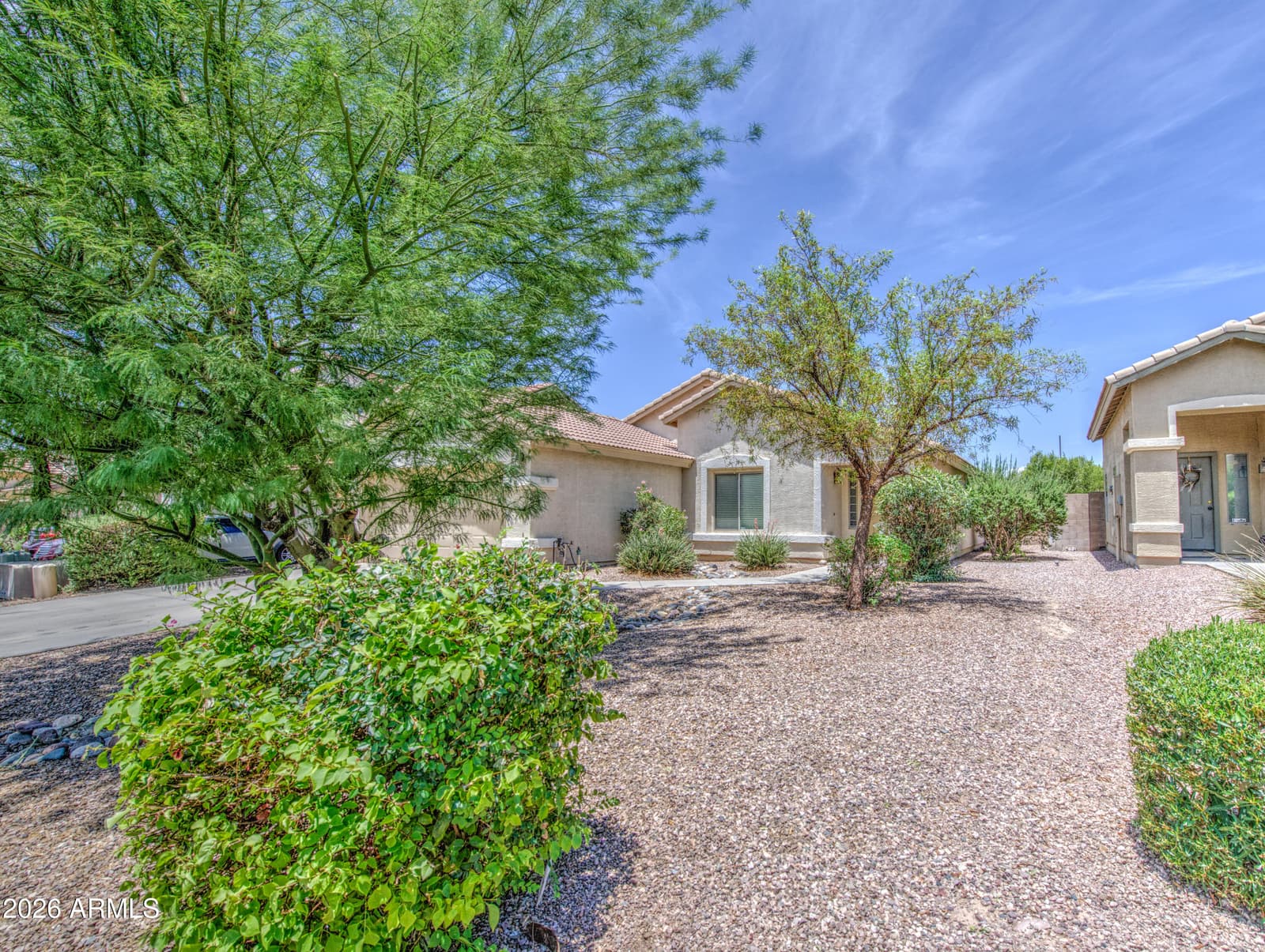 13526 W BERRIDGE Lane, Litchfield Park, AZ 85340 — photo 4 of 47