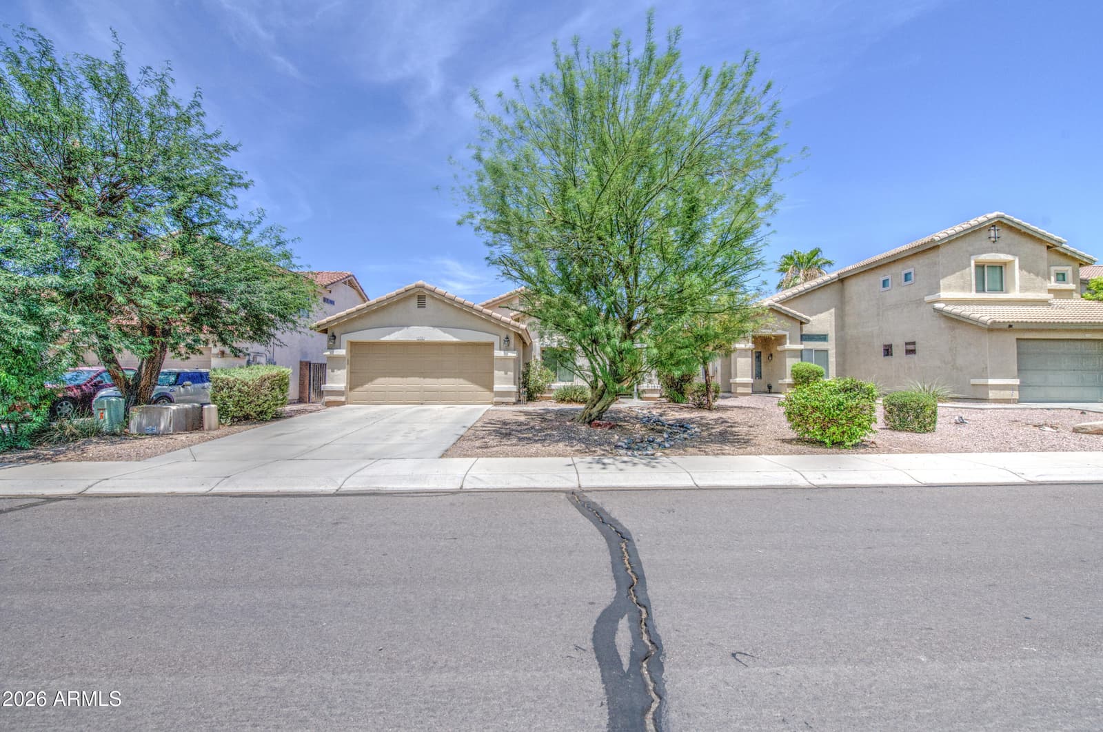 13526 W BERRIDGE Lane, Litchfield Park, AZ 85340 — photo 6 of 47