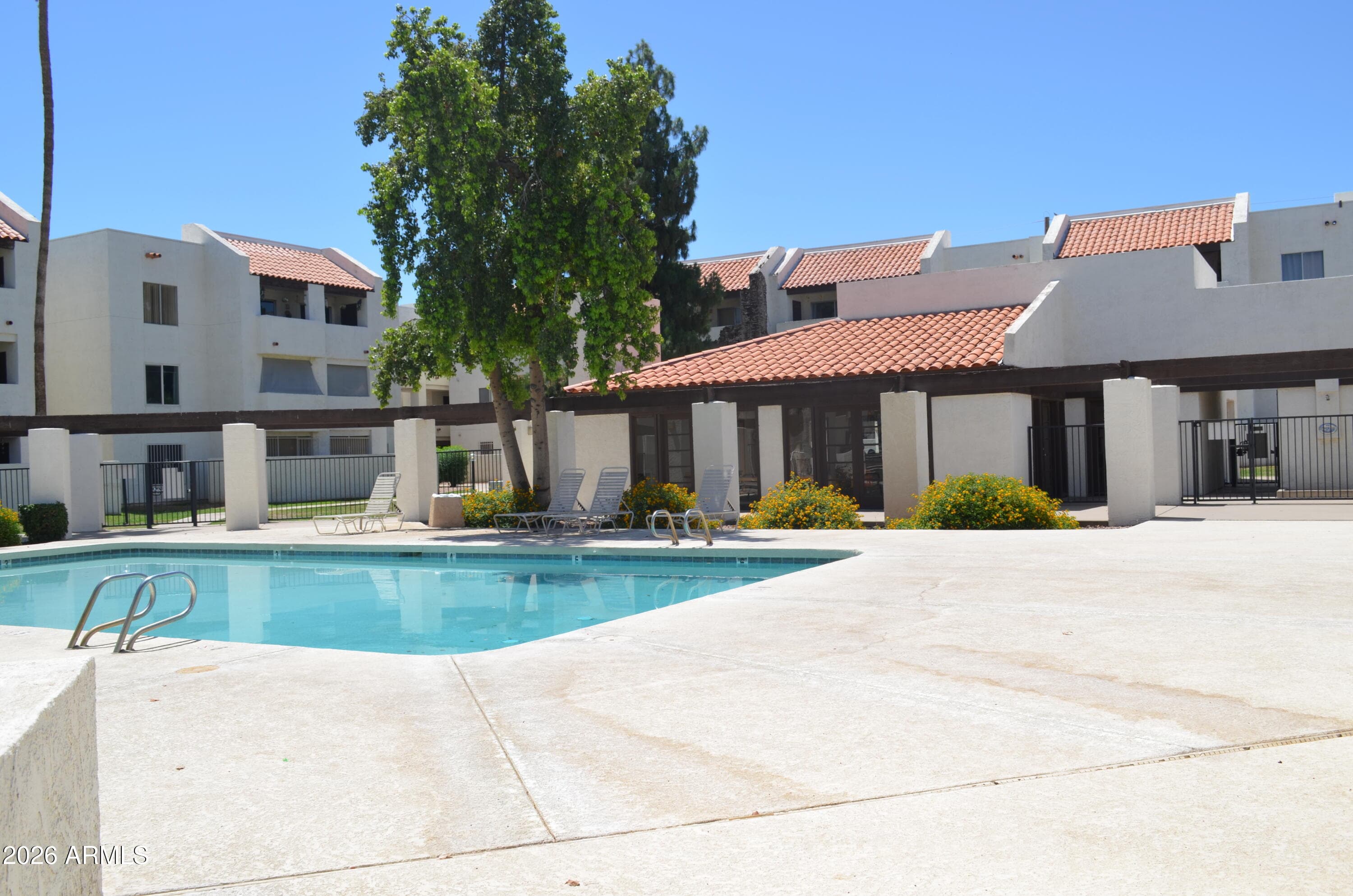 4730 W NORTHERN Avenue 1117, Glendale, AZ 85301 — photo 20 of 20