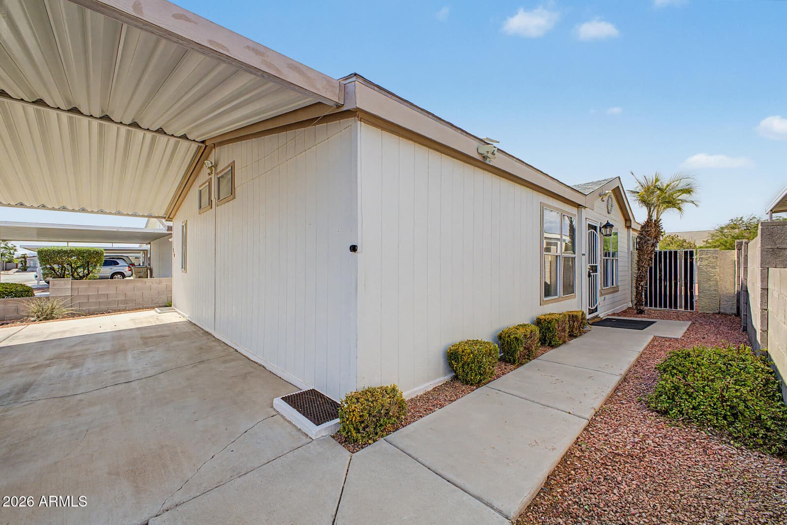 8601 N 103RD Avenue 218, Peoria, AZ 85345 — photo 4 of 39