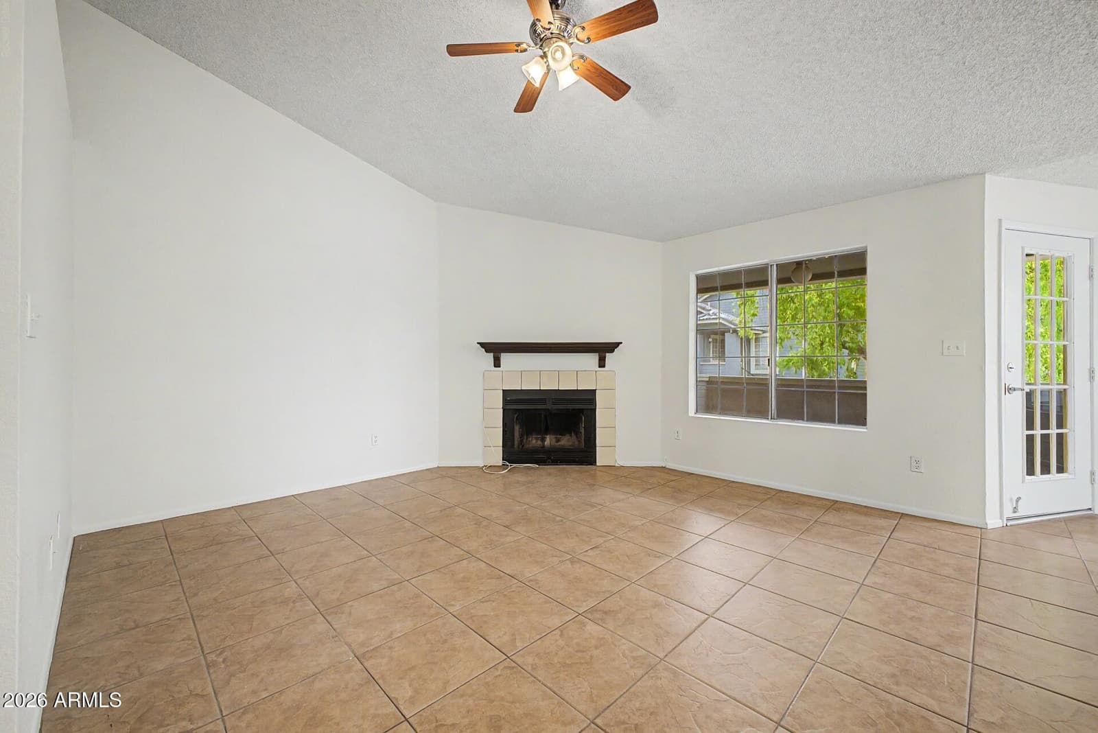 255 S KYRENE Road 201, Chandler, AZ 85226 — photo 6 of 31