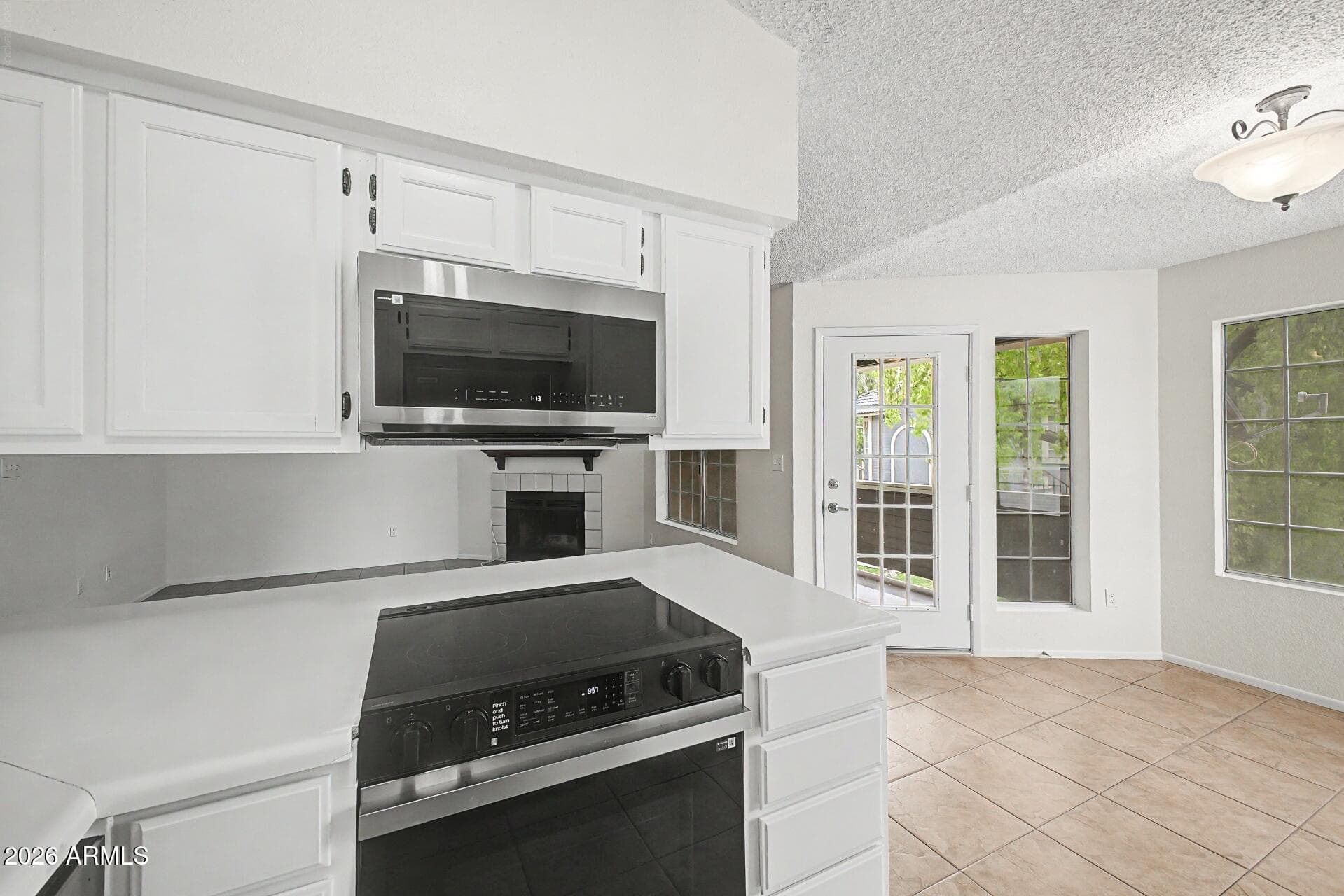 255 S KYRENE Road 201, Chandler, AZ 85226 — photo 15 of 31