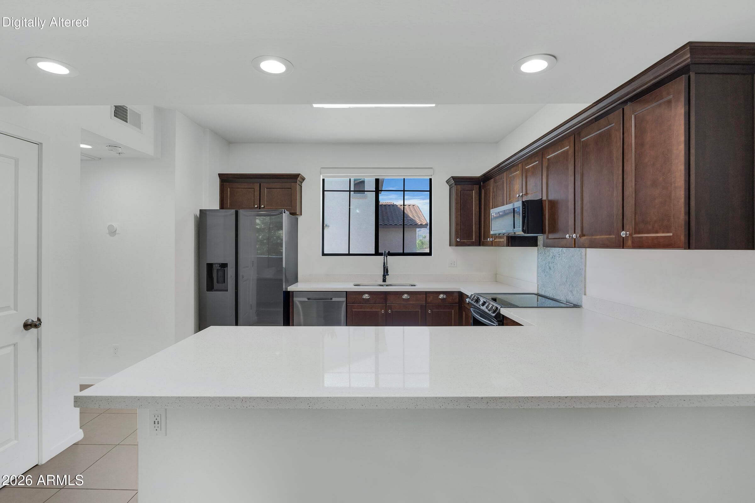 2315 N 52ND Street 111, Phoenix, AZ 85008 — photo 11 of 27
