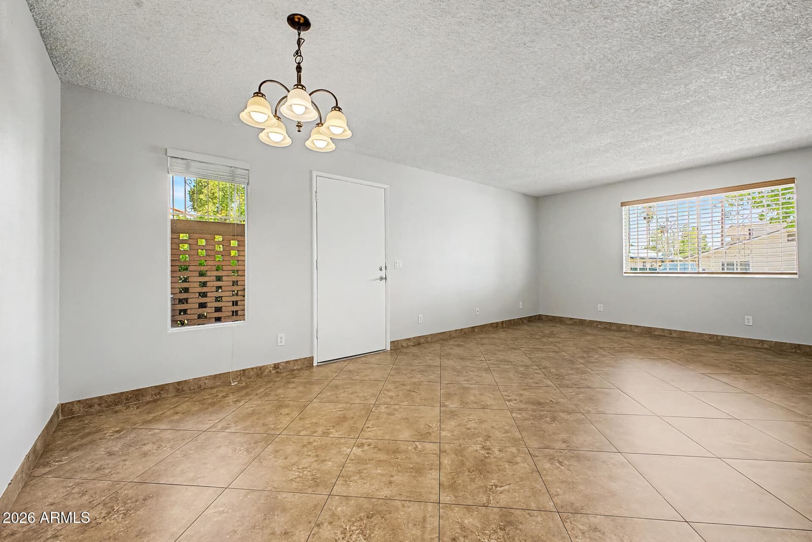 8802 N 8TH Street A2, Phoenix, AZ 85020 — photo 4 of 30
