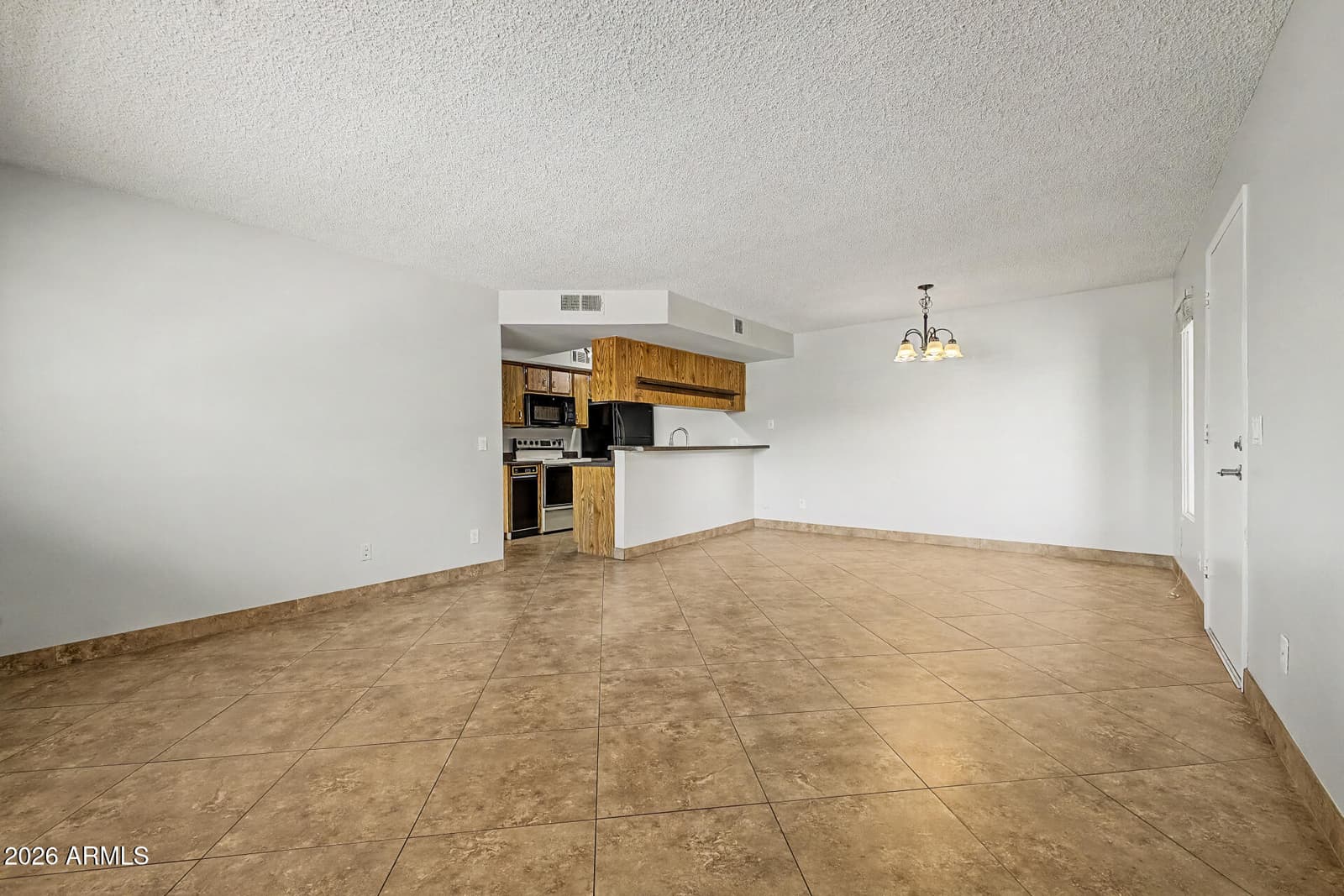 8802 N 8TH Street A2, Phoenix, AZ 85020 — photo 6 of 30