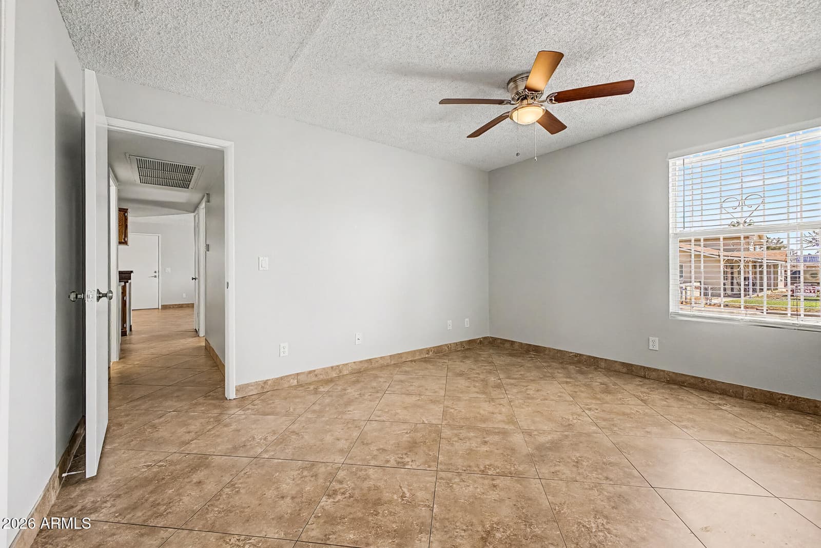 8802 N 8TH Street A2, Phoenix, AZ 85020 — photo 13 of 30