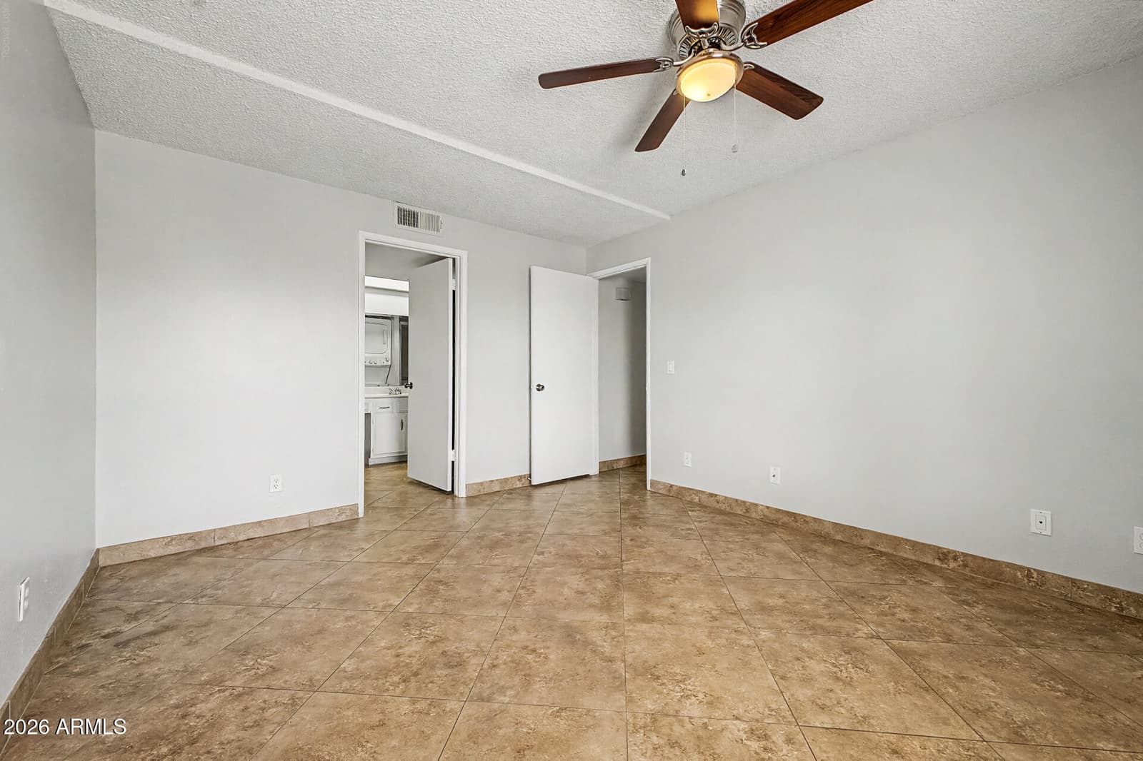 8802 N 8TH Street A2, Phoenix, AZ 85020 — photo 14 of 30
