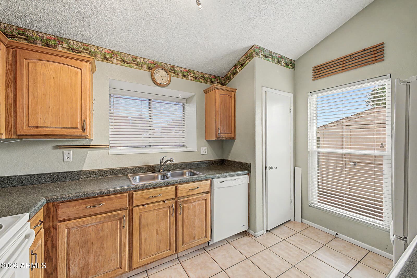 8845 W PALO VERDE Avenue, Peoria, AZ 85345 — photo 20 of 34