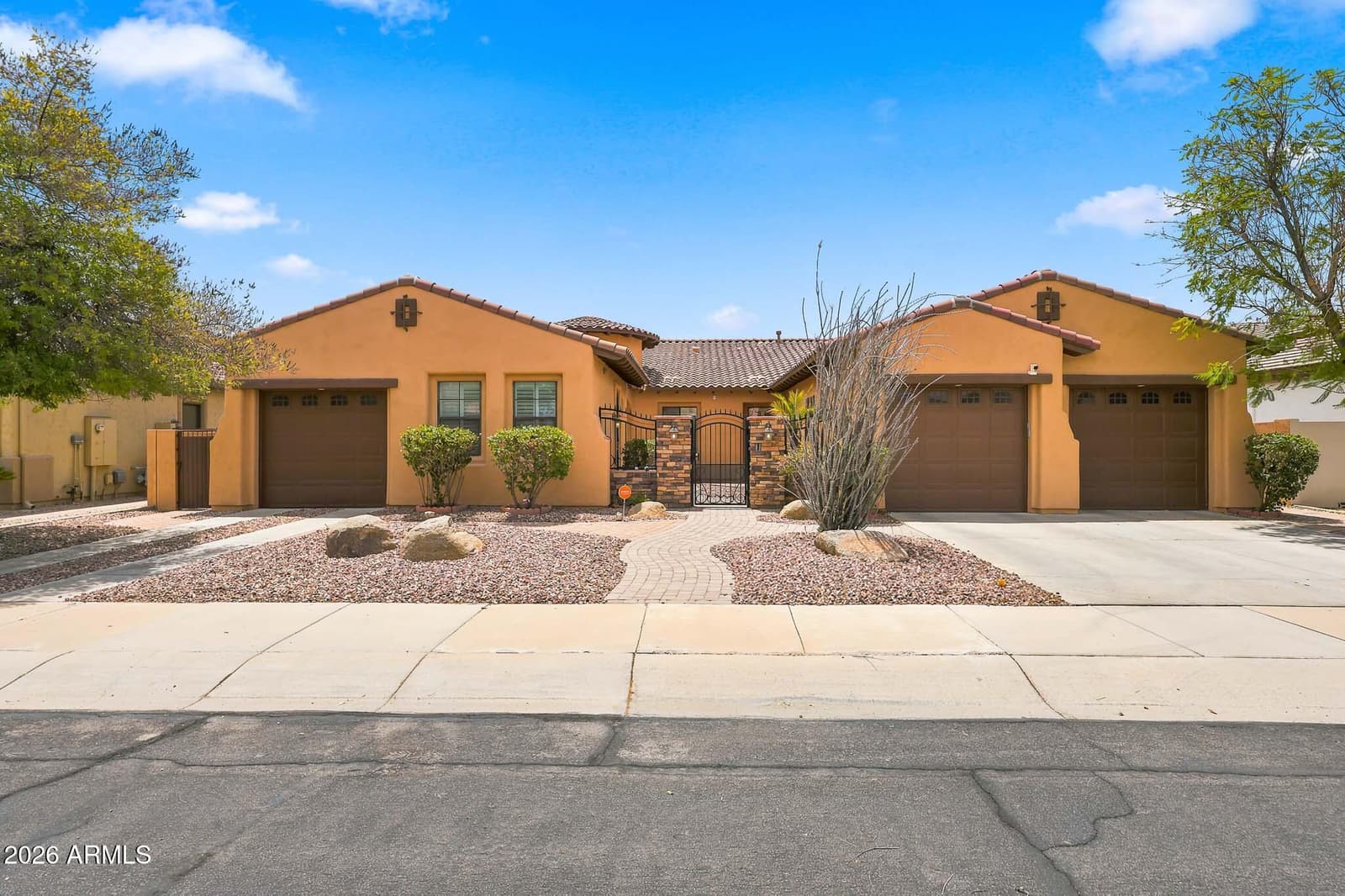 14545 W SHERIDAN Street, Goodyear, AZ 85395 — photo 1 of 60