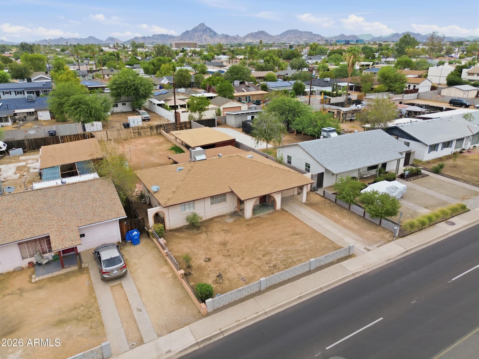 1350 E OSBORN Road, Phoenix, AZ 85014 — photo 1 of 28