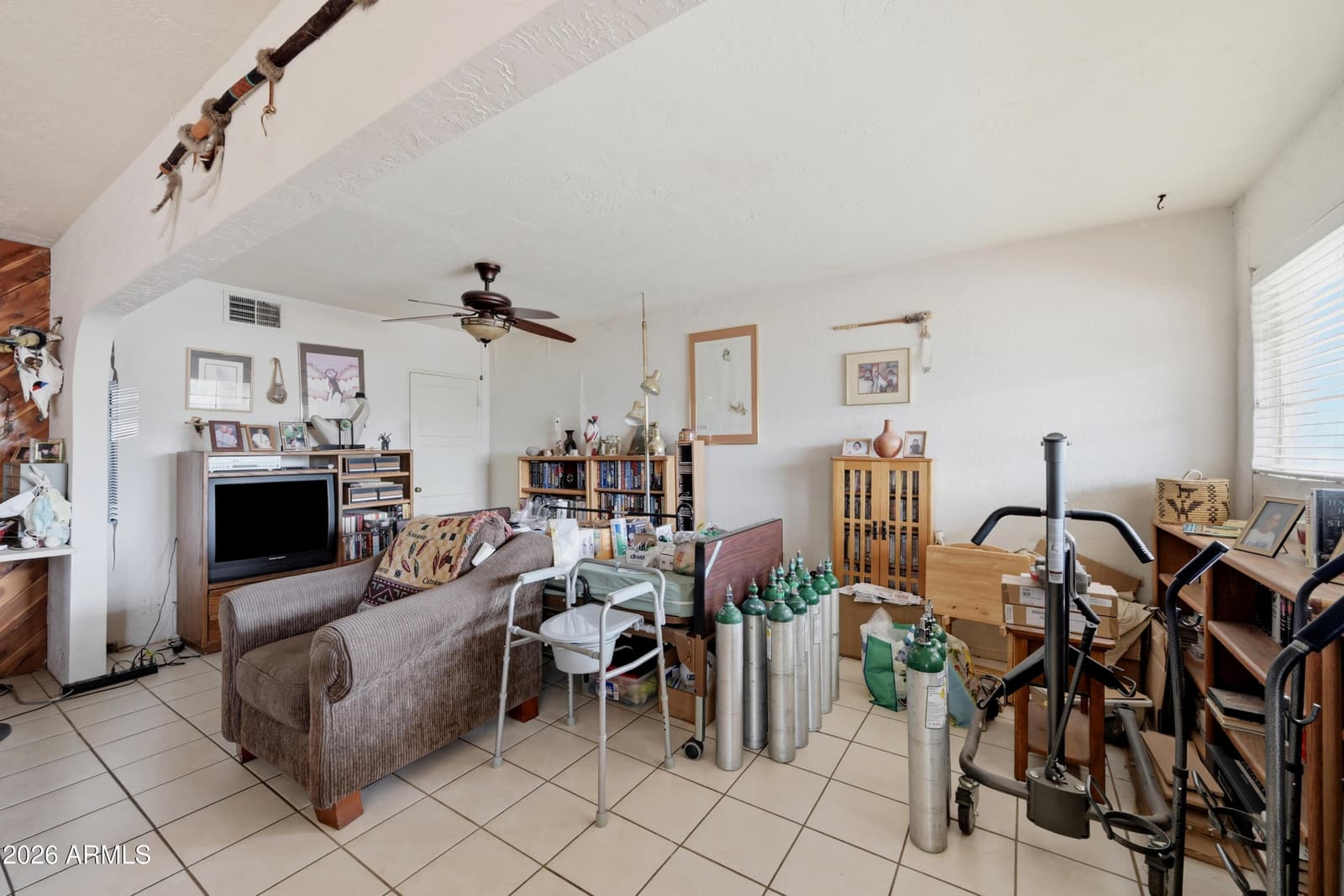 1350 E OSBORN Road, Phoenix, AZ 85014 — photo 13 of 28