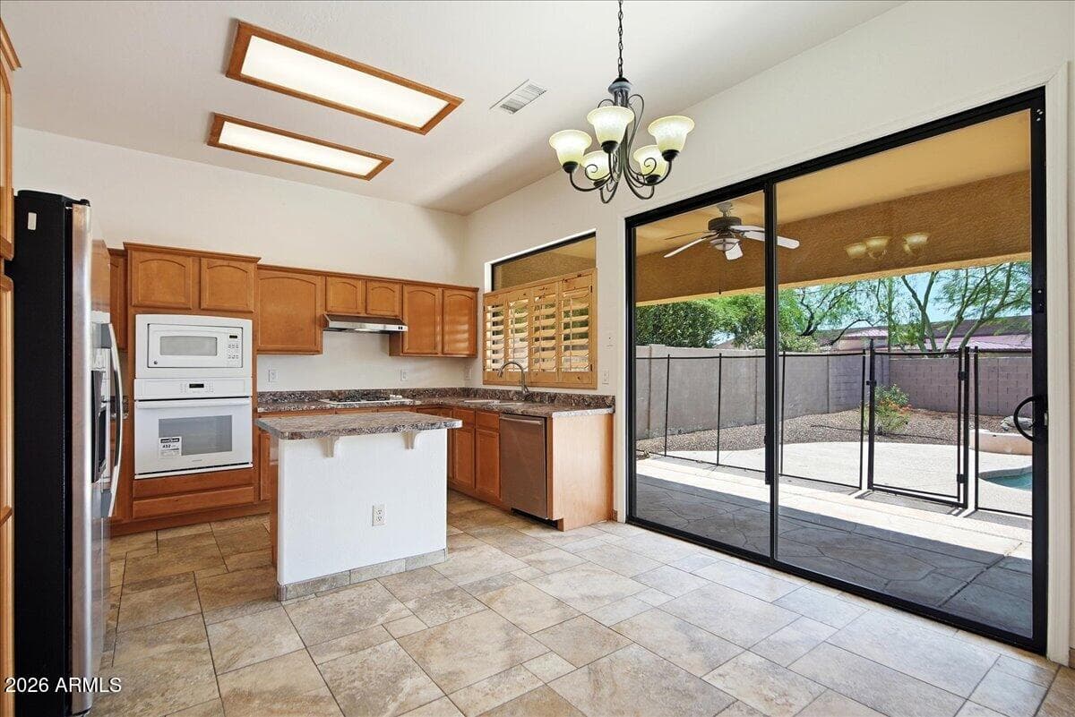 4307 E WILLIAMS Drive, Phoenix, AZ 85050 — photo 16 of 48