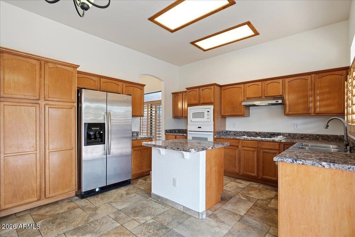 4307 E WILLIAMS Drive, Phoenix, AZ 85050 — photo 18 of 48