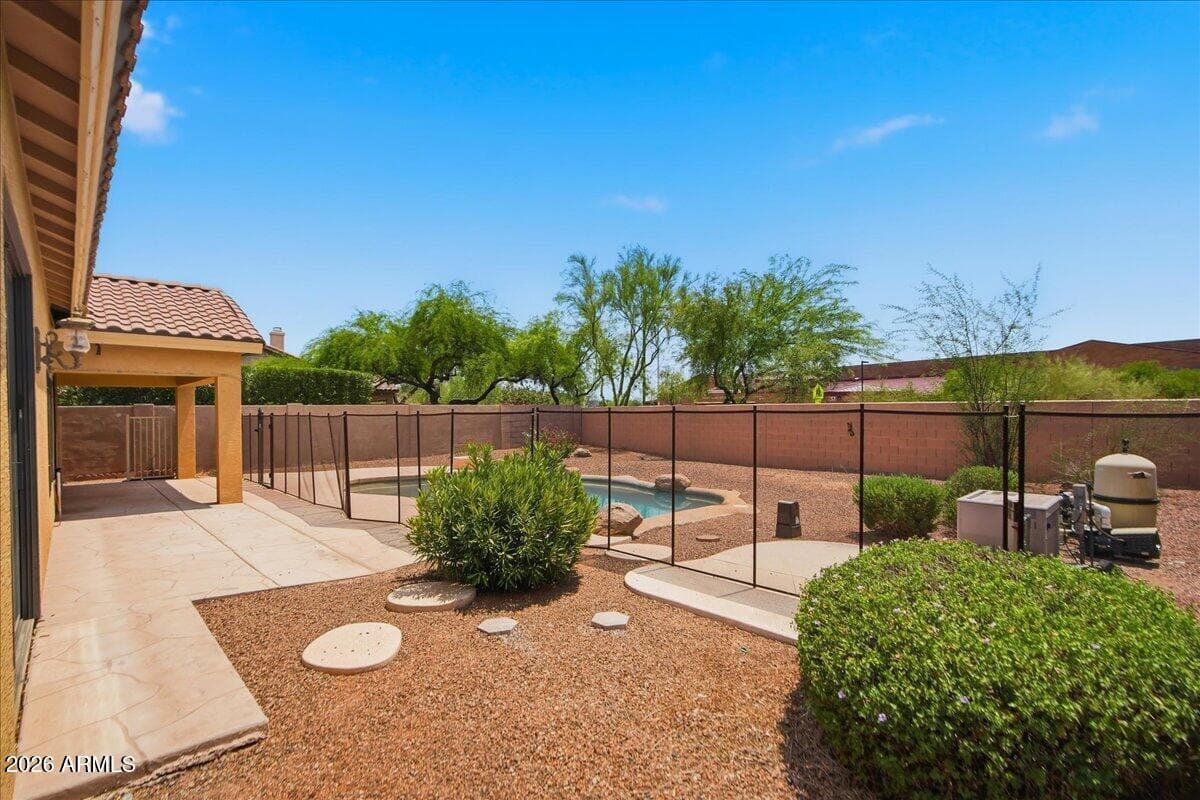4307 E WILLIAMS Drive, Phoenix, AZ 85050 — photo 40 of 48