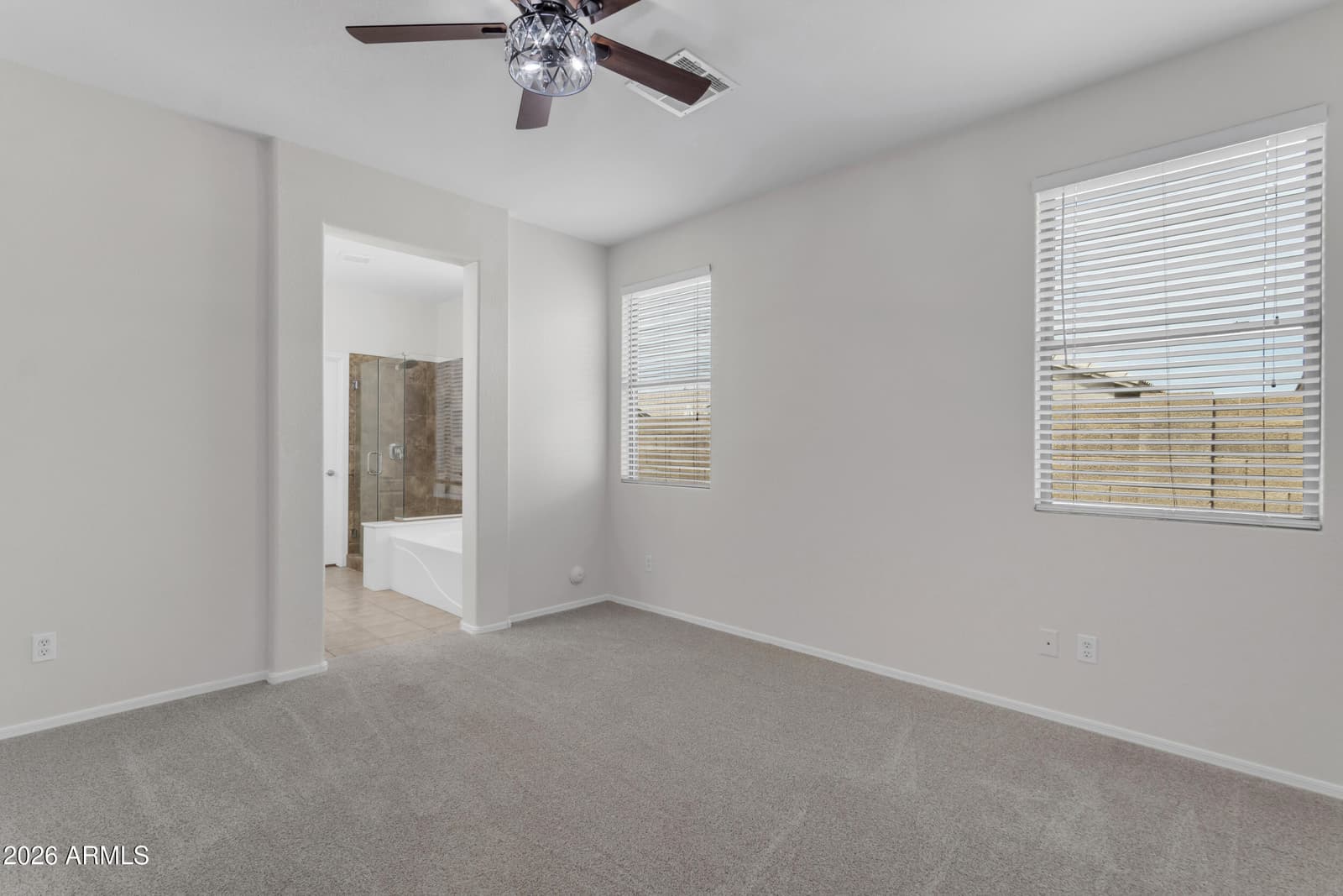 1121 E RANCH Court, Gilbert, AZ 85296 — photo 14 of 38