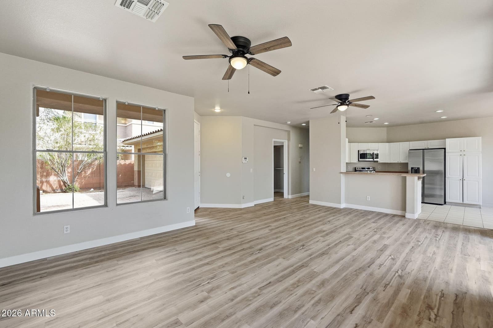 13557 W CYPRESS Street, Goodyear, AZ 85395 — photo 7 of 28