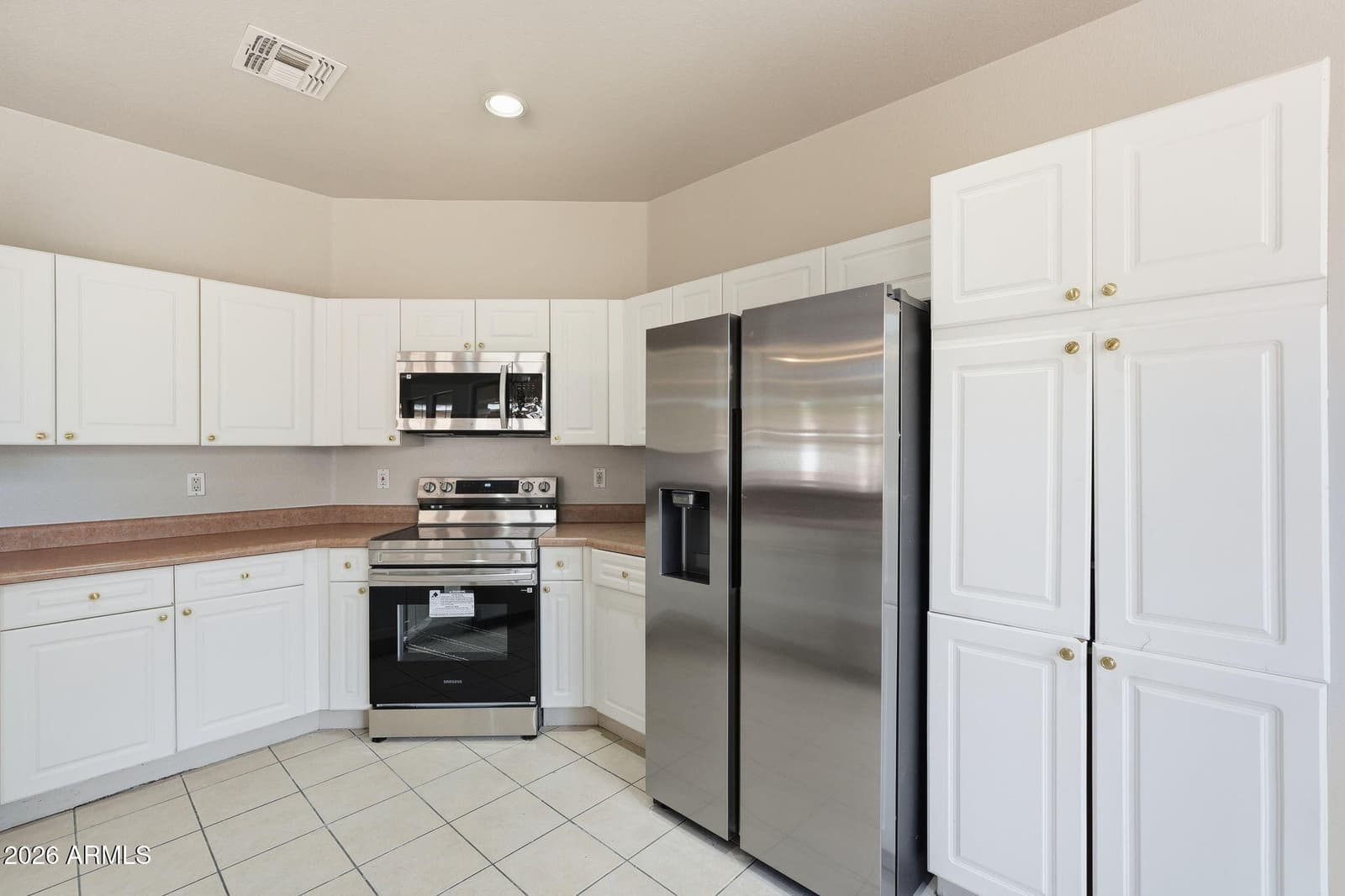 13557 W CYPRESS Street, Goodyear, AZ 85395 — photo 4 of 28