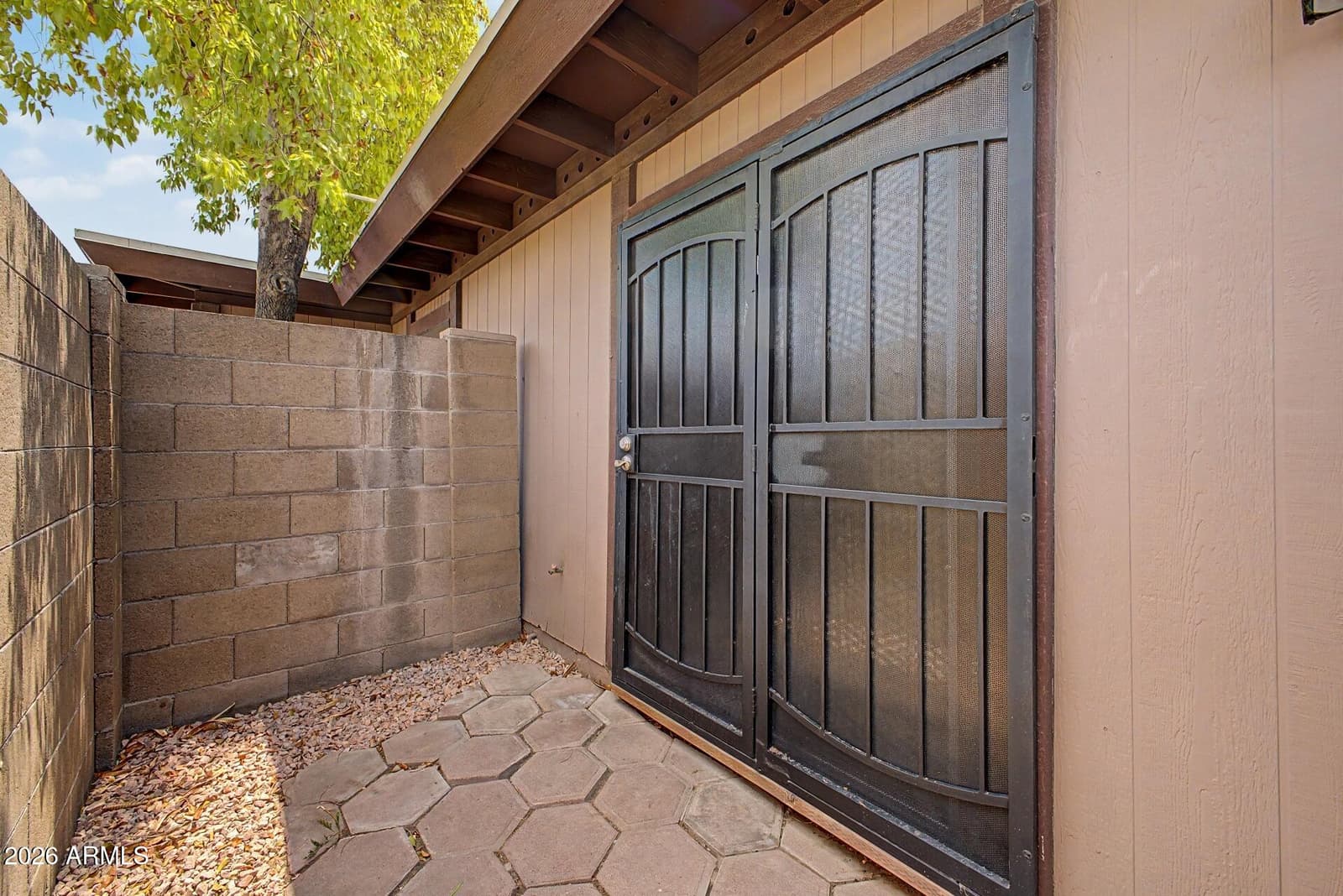 924 S HACIENDA Drive A, Tempe, AZ 85281 — photo 33 of 35