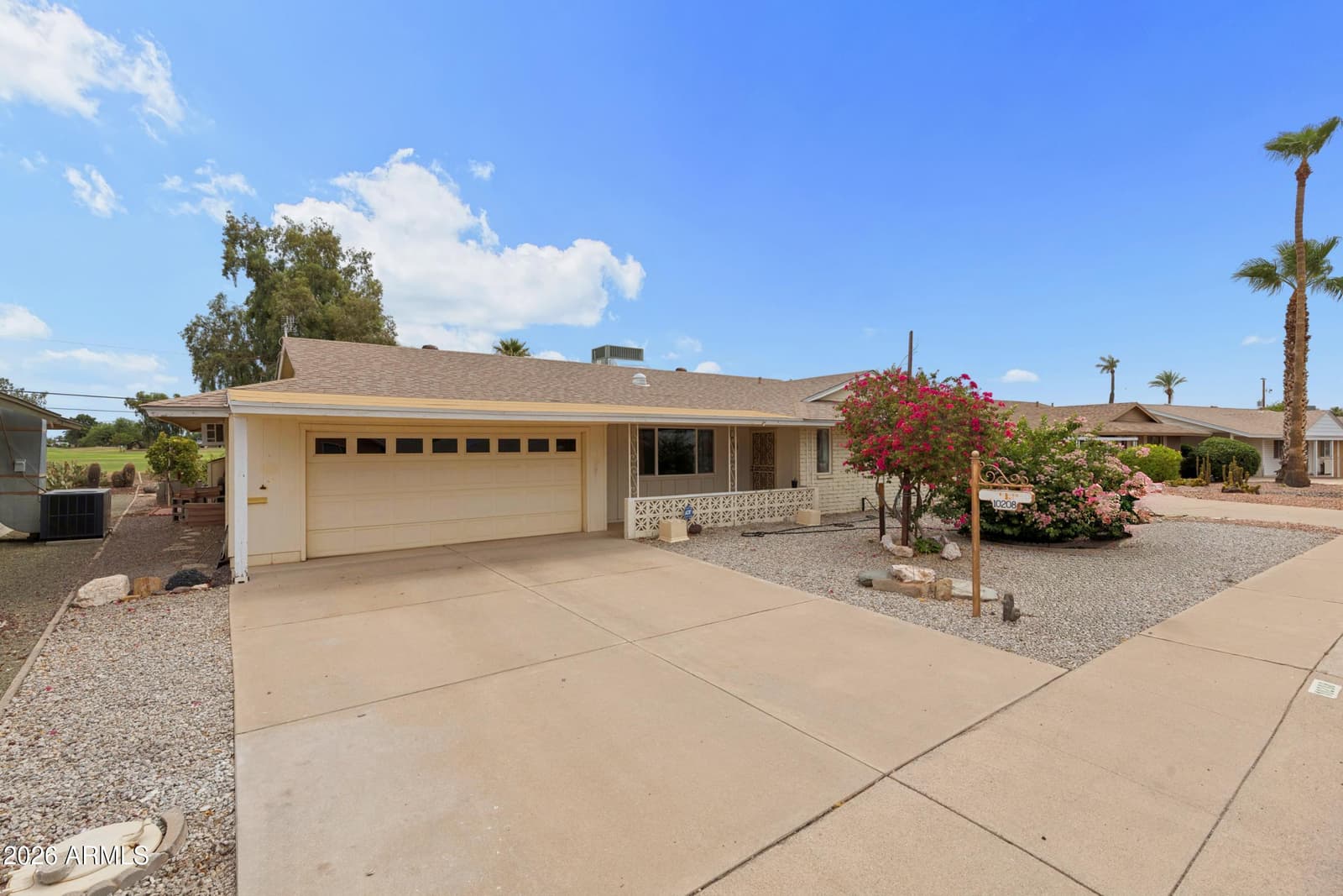10208 W PINEHURST Drive, Sun City, AZ 85351 — photo 6 of 73