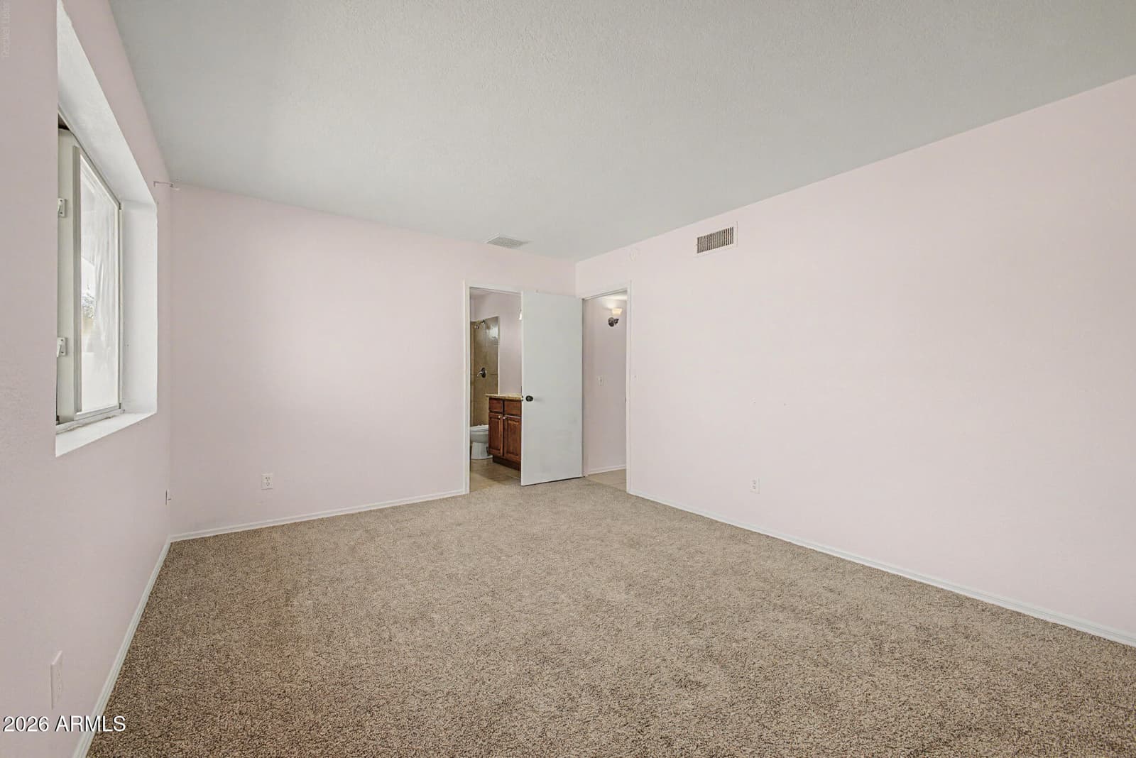 8601 N 83RD Drive, Peoria, AZ 85345 — photo 11 of 28