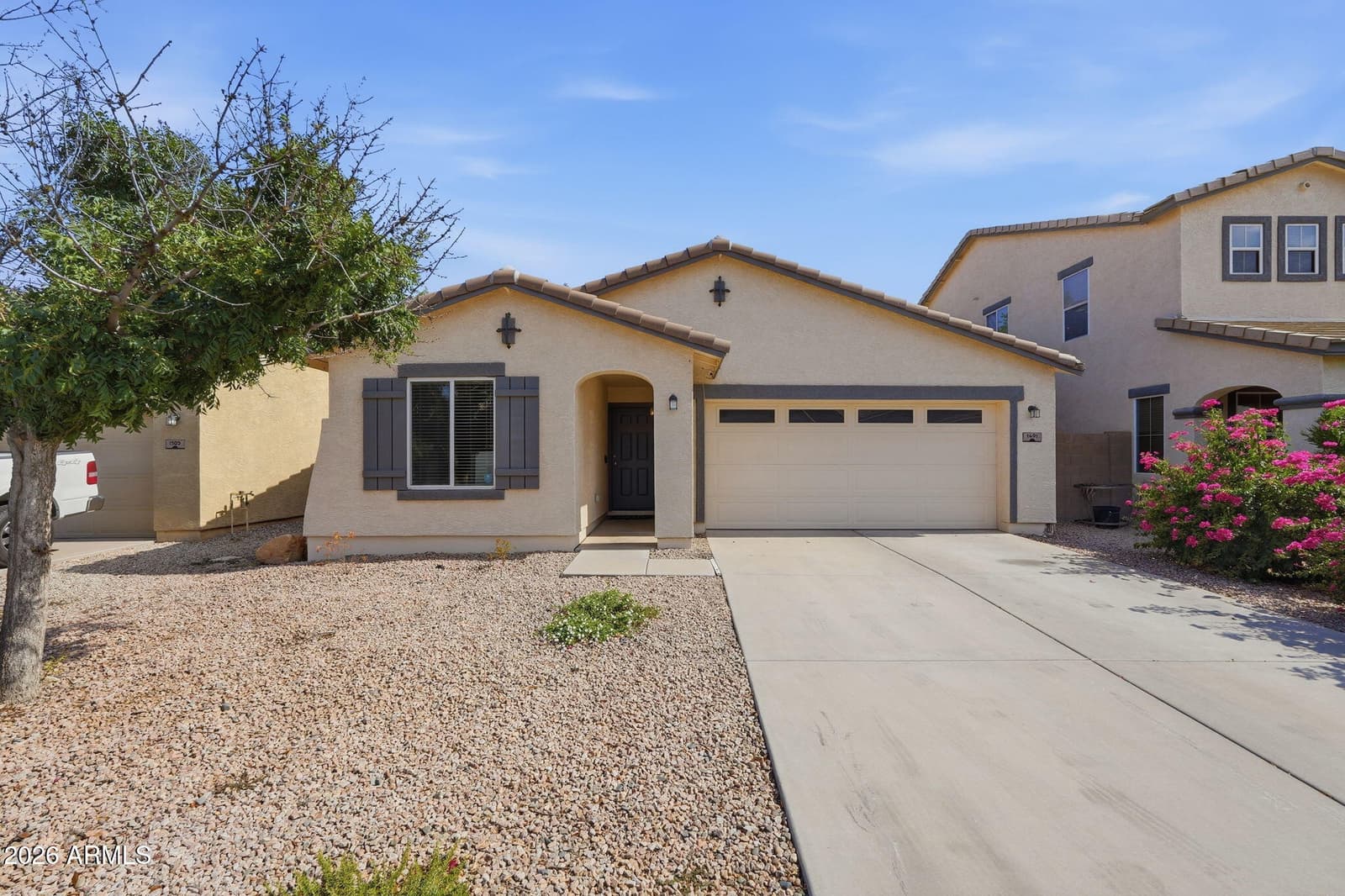 1491 E LAKEVIEW Drive, San Tan Valley, AZ 85143 — photo 2 of 36
