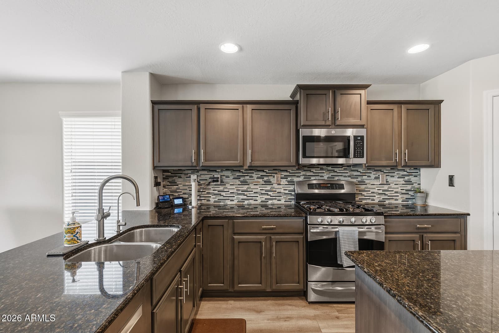 1948 W Black Hill Road, Phoenix, AZ 85085 — photo 8 of 81