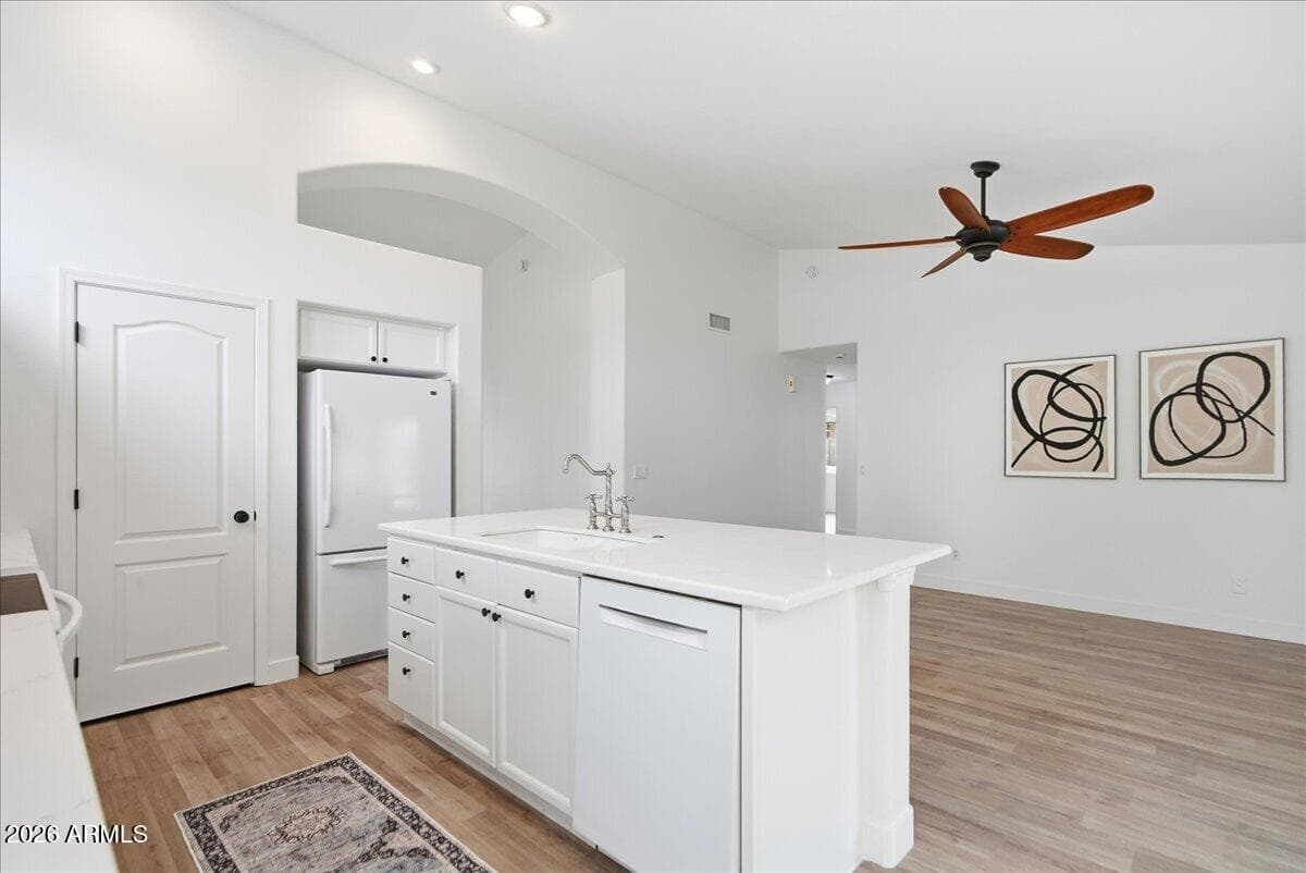 50 N COBBLESTONE Street, Gilbert, AZ 85234 — photo 17 of 57