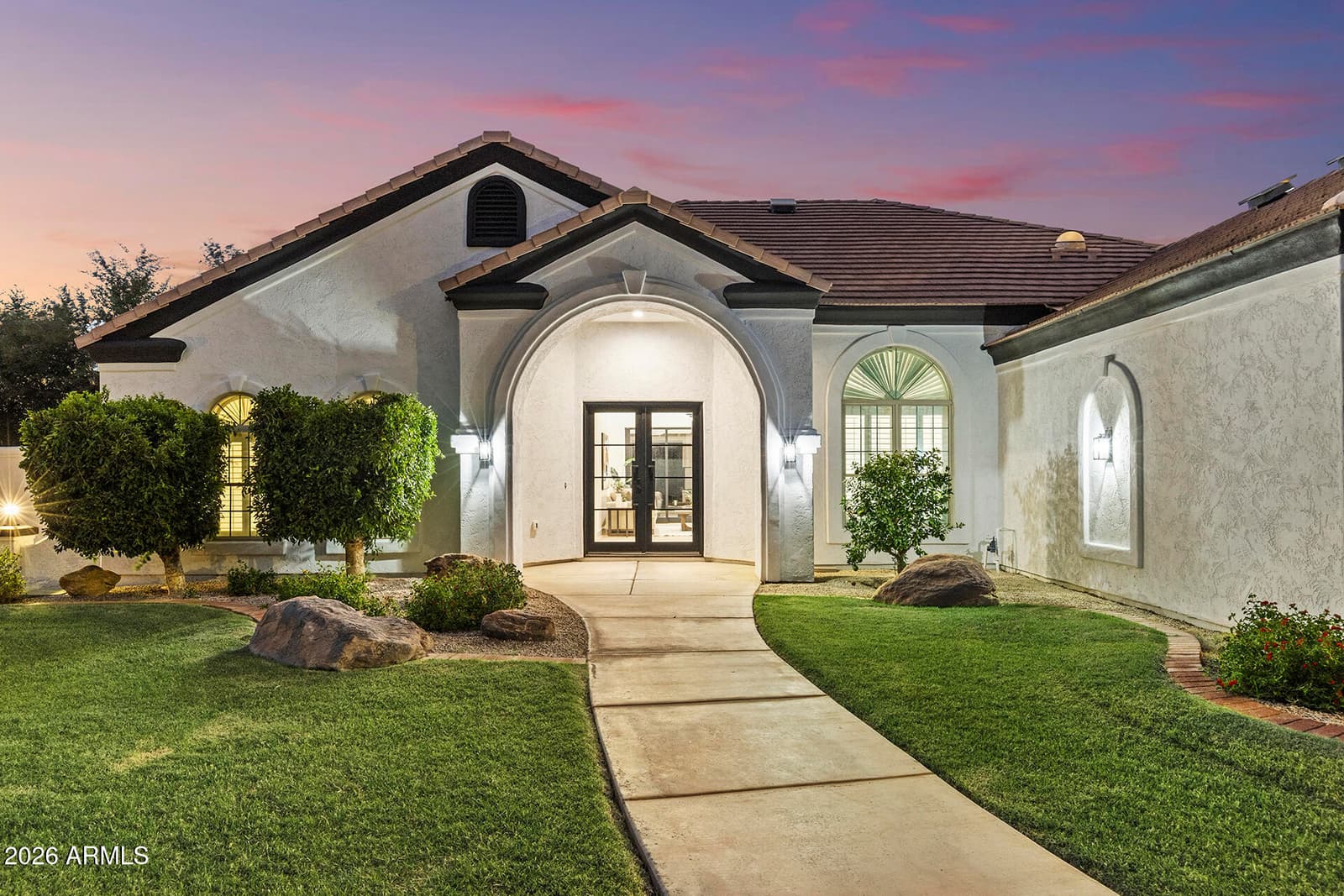1120 N WREN Drive, Gilbert, AZ 85234 — photo 11 of 53