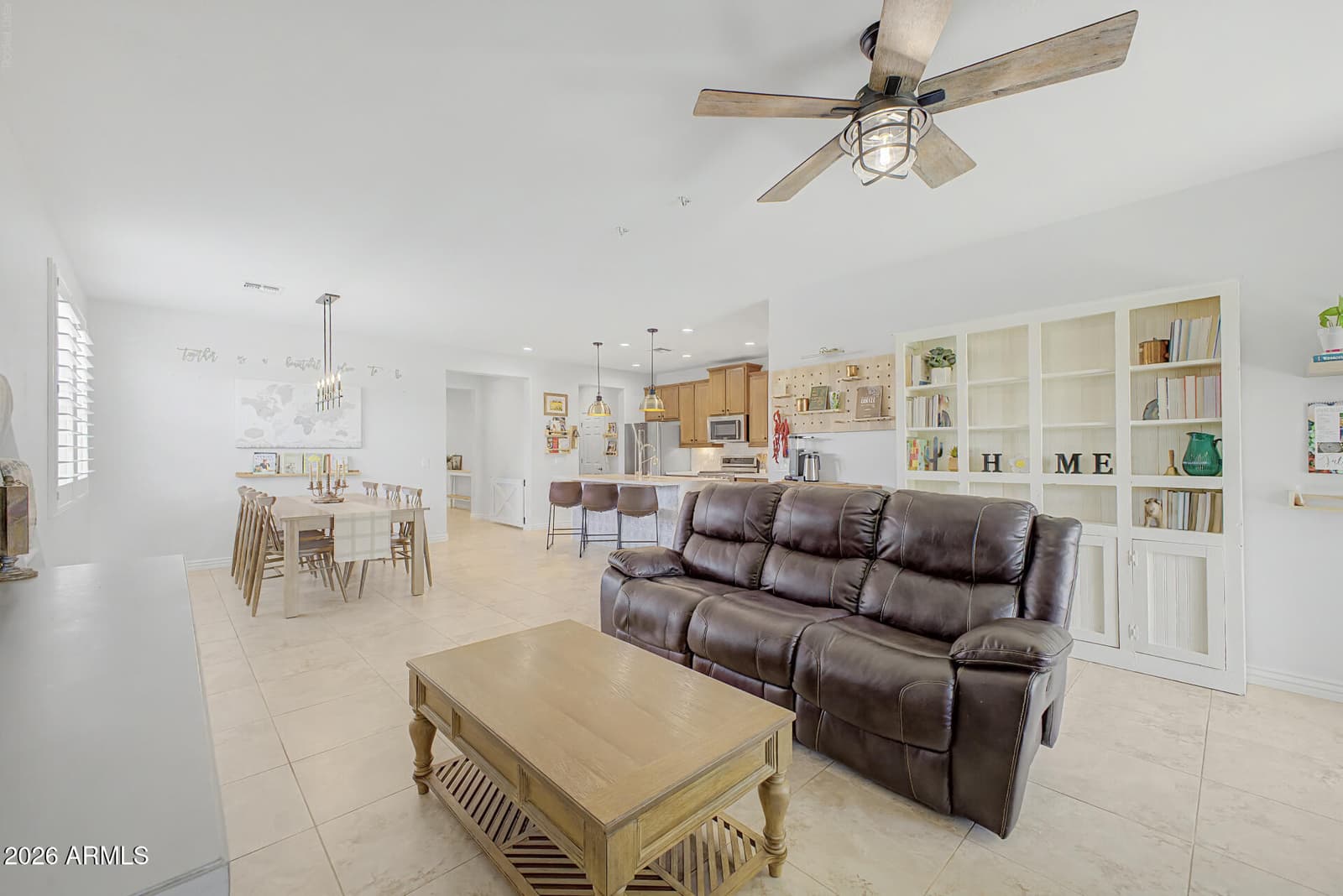 7658 S SORRELL Lane, Gilbert, AZ 85298 — photo 10 of 57