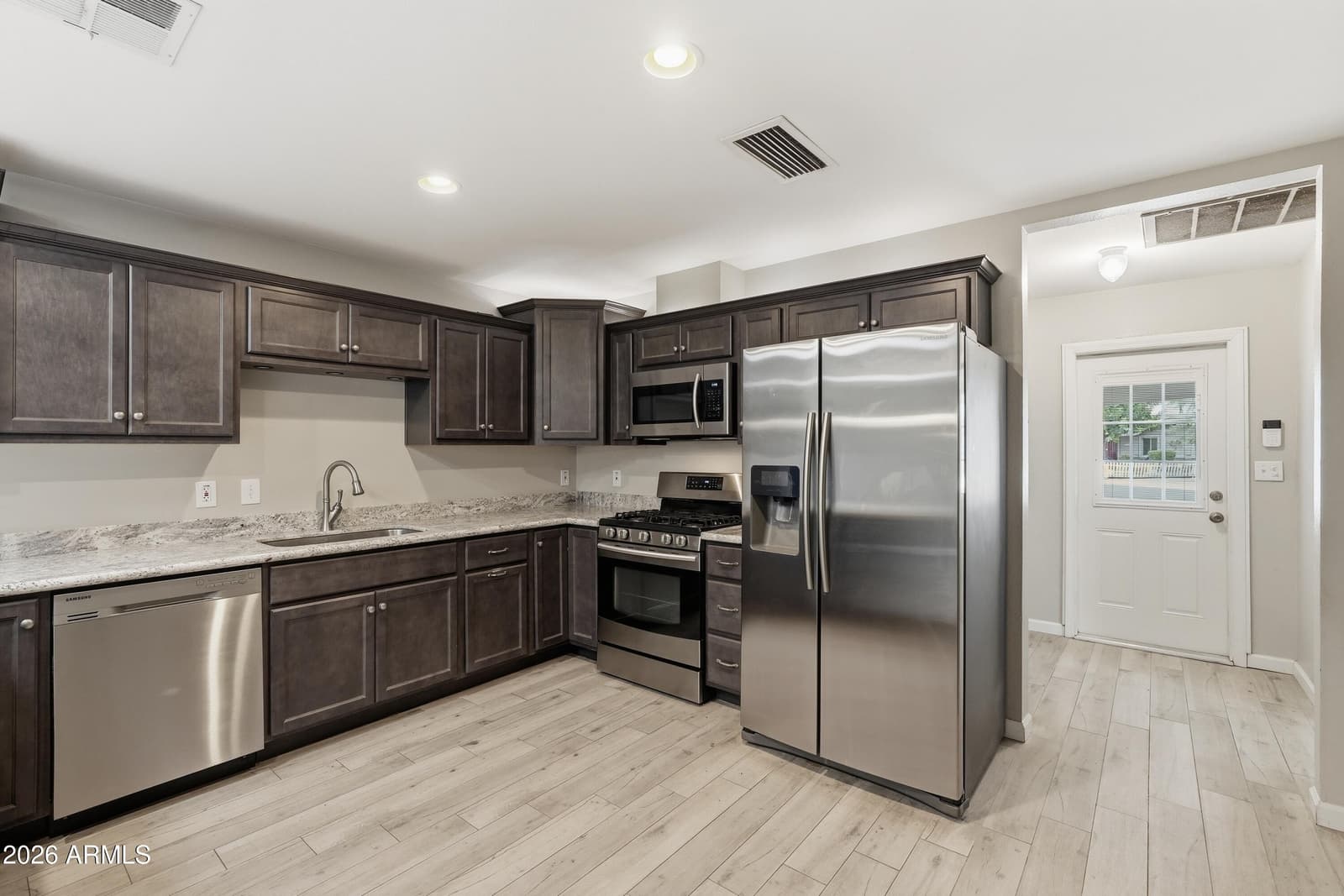 7838 N 37TH Avenue, Phoenix, AZ 85051 — photo 17 of 54