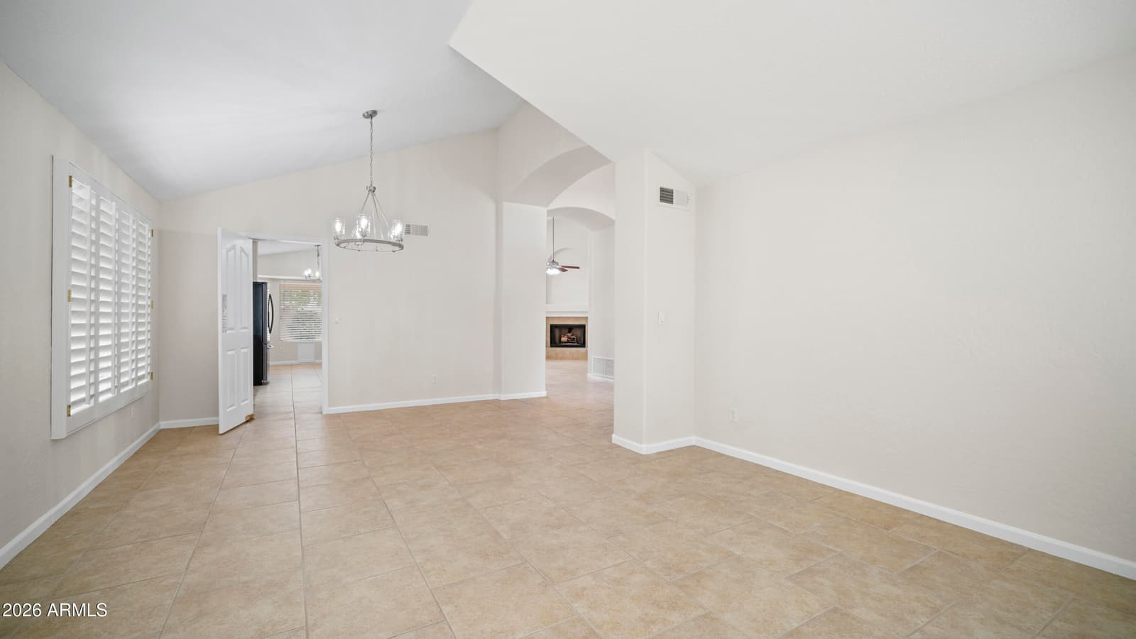 1359 W LARONA Lane, Tempe, AZ 85284 — photo 16 of 83