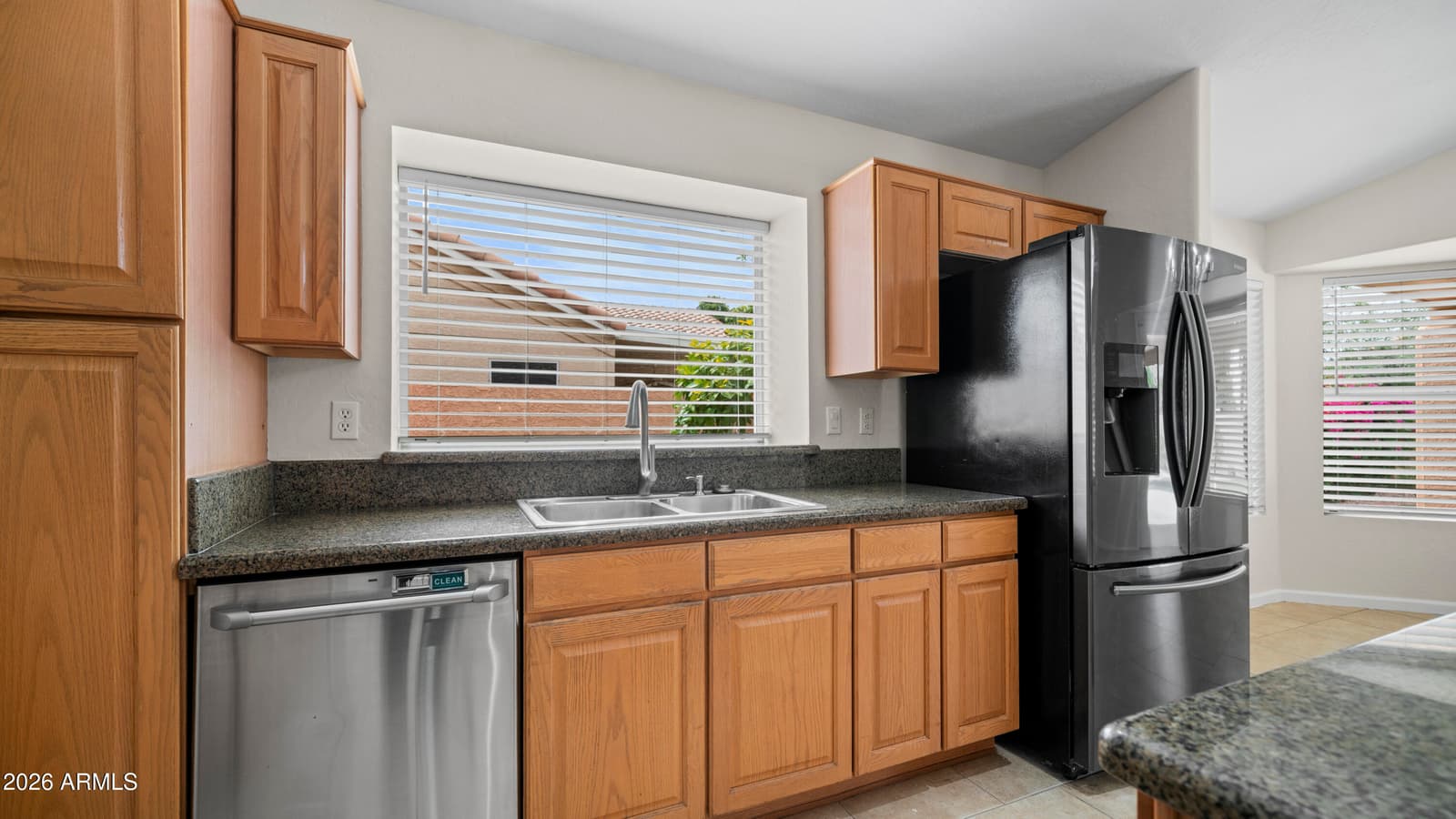 1359 W LARONA Lane, Tempe, AZ 85284 — photo 24 of 83