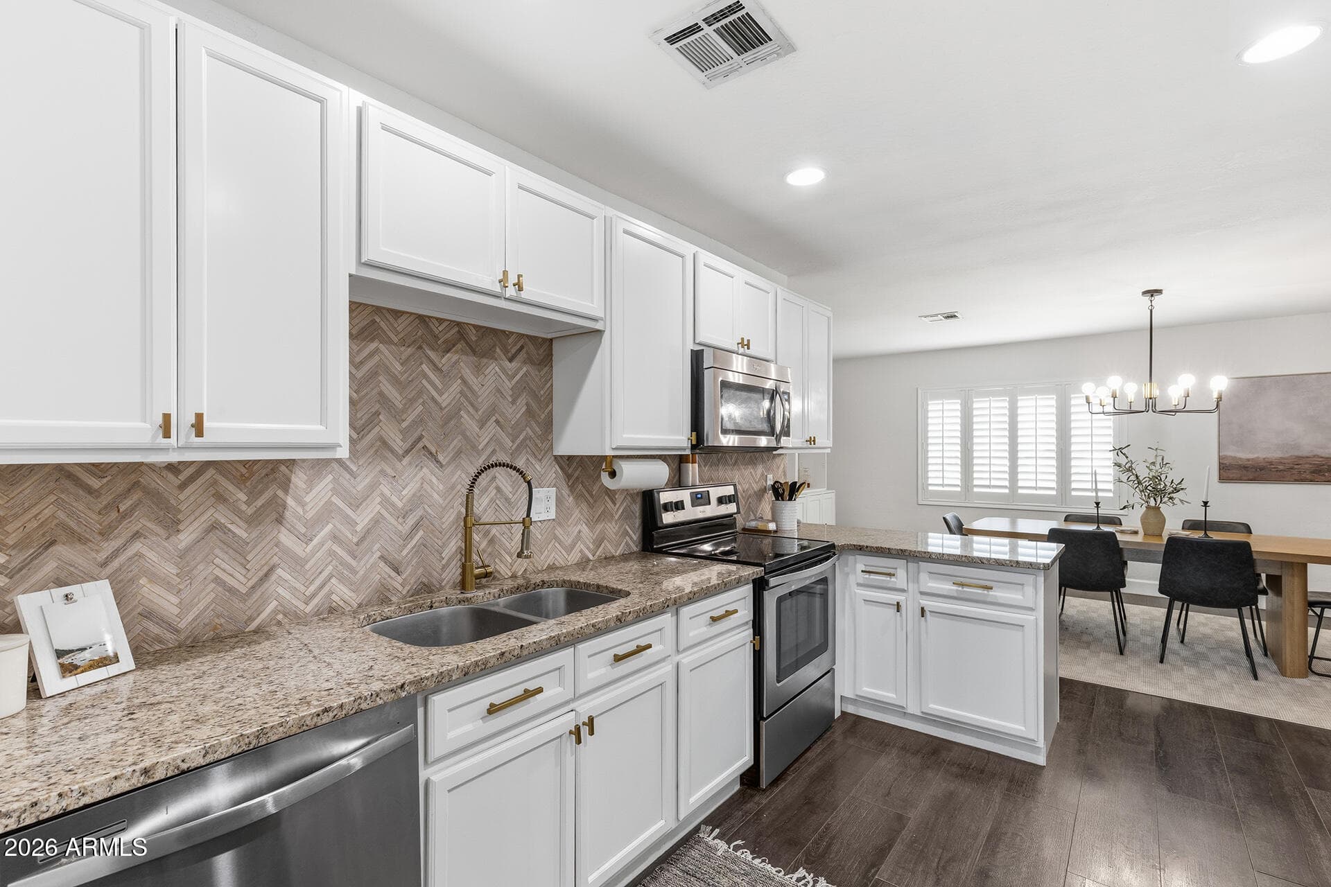 1701 W FAIRMOUNT Avenue, Phoenix, AZ 85015 — photo 41 of 75