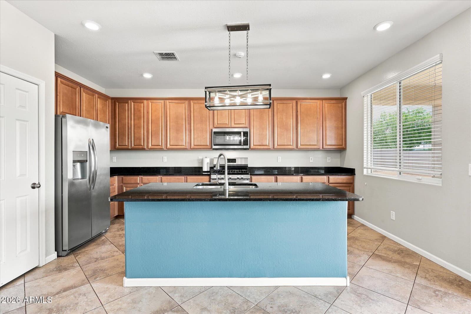 19662 W ADAMS Street, Buckeye, AZ 85326 — photo 10 of 27
