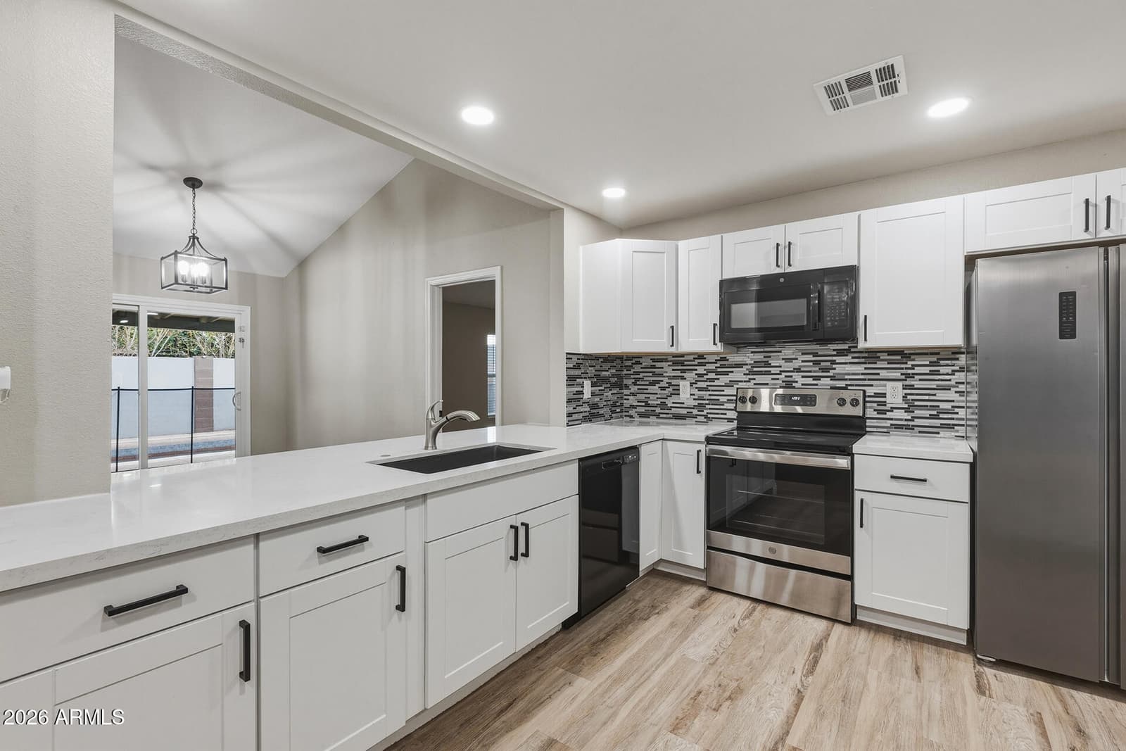 9033 W VOGEL Avenue, Peoria, AZ 85345 — photo 10 of 49