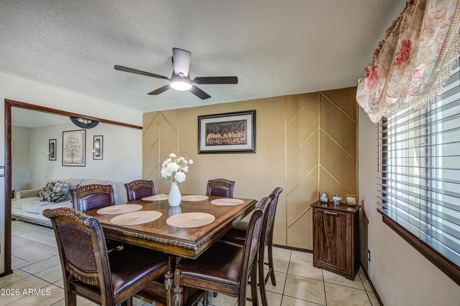 4306 W CLAREMONT Street, Glendale, AZ 85301 — photo 11 of 45