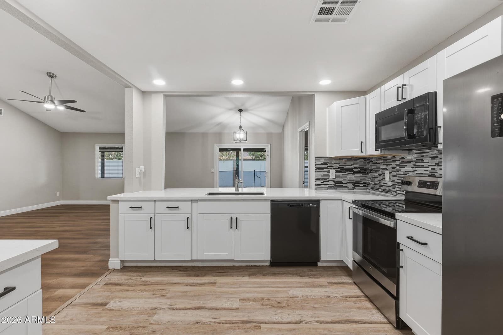 9033 W VOGEL Avenue, Peoria, AZ 85345 — photo 2 of 49